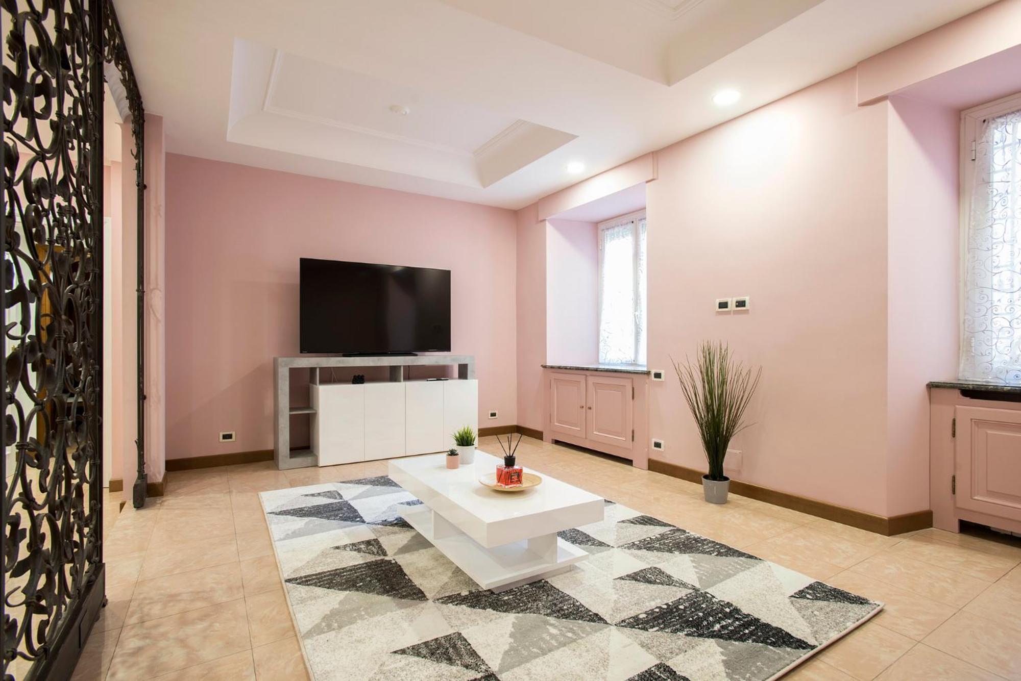 Appia Luxe - A Poche Fermate Del Centro *