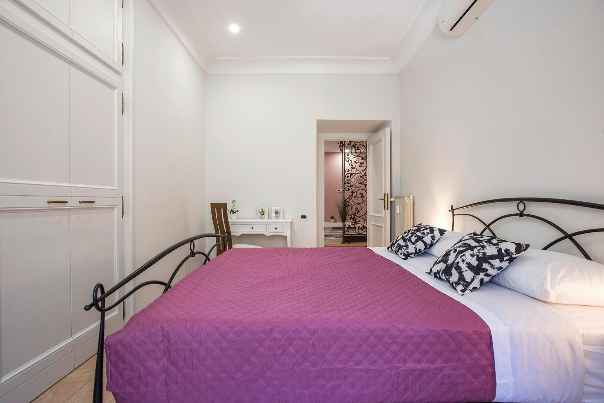 Appia Luxe - A Poche Fermate Del Centro Roma