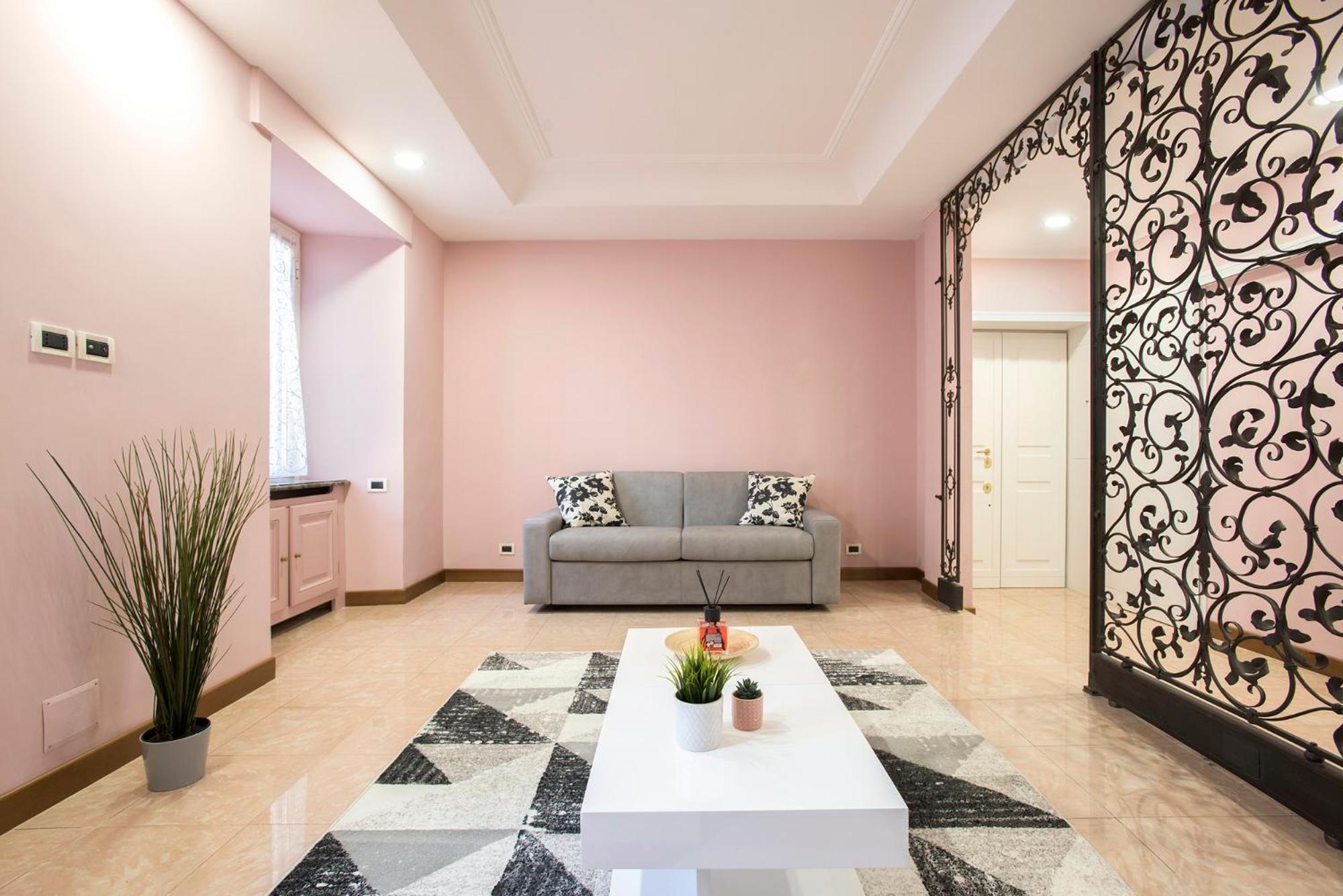 Appia Luxe - A Poche Fermate Del Centro * Roma