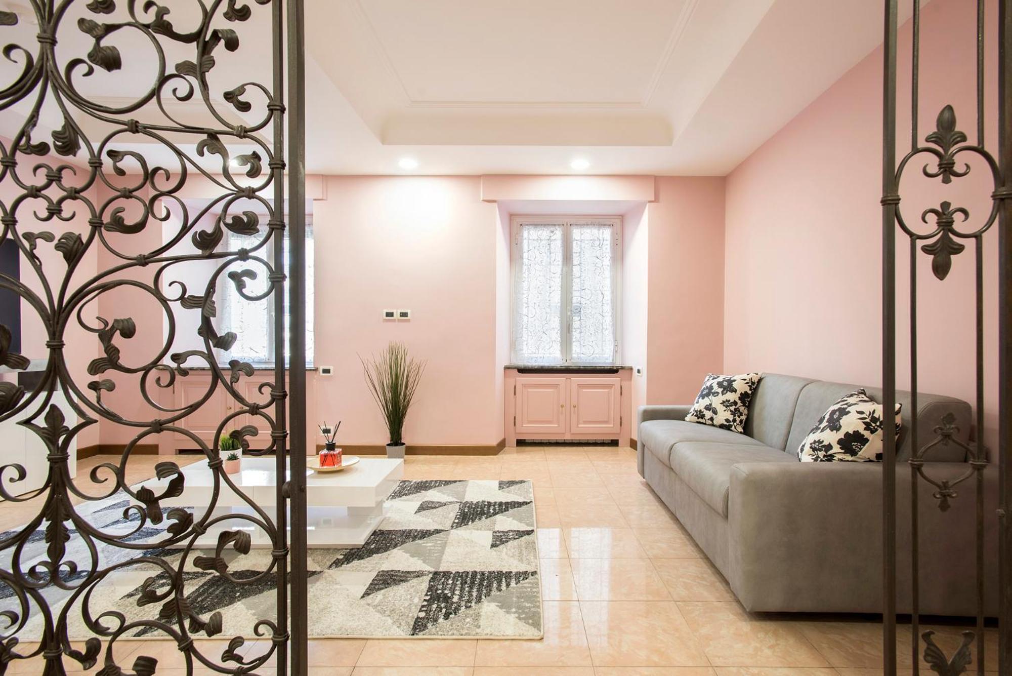 Appia Luxe - A Poche Fermate Del Centro * Roma
