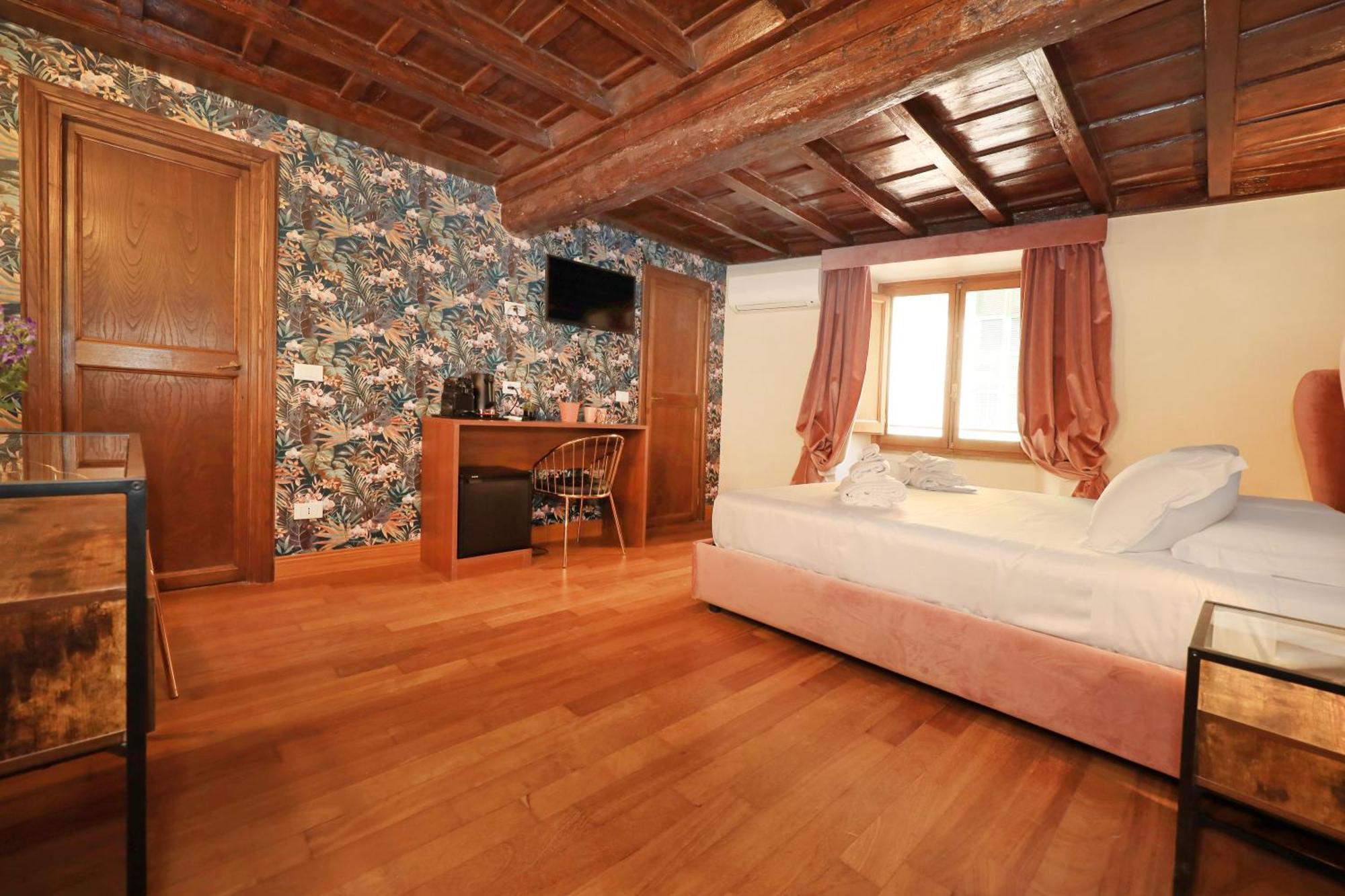 Golden Pantheon Guest house Rome