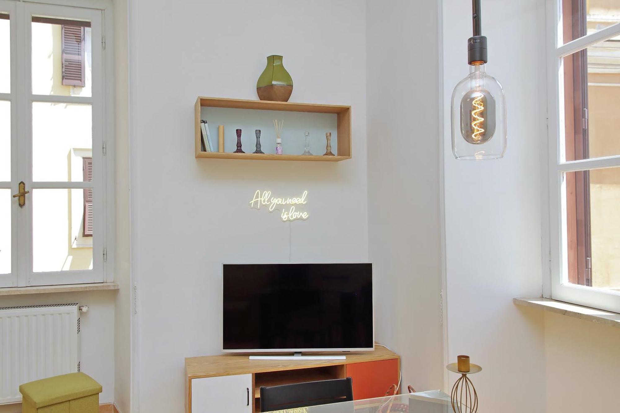 Luxury Vatican White House Apartment