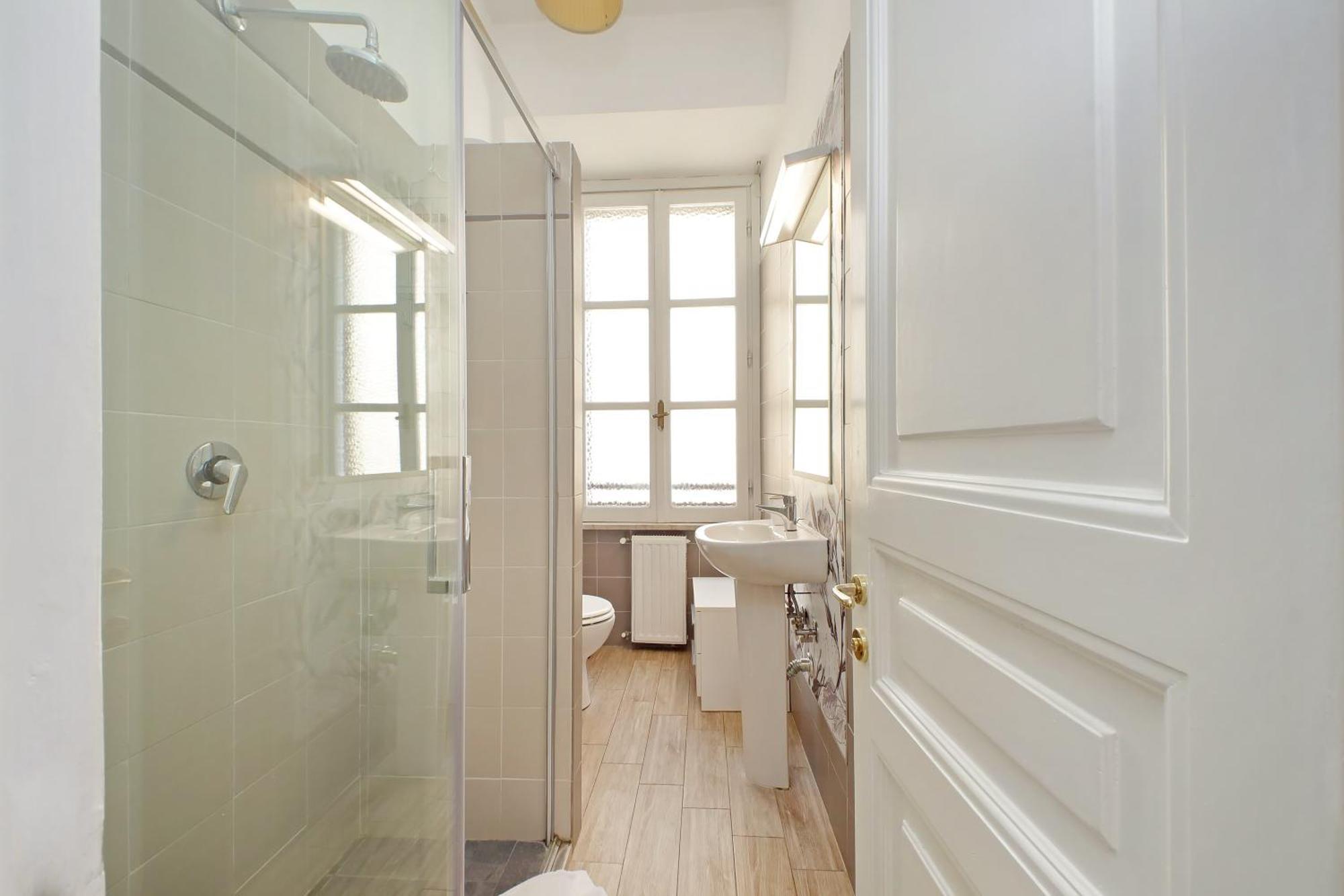 Luxury Vatican White House Apartment Rome