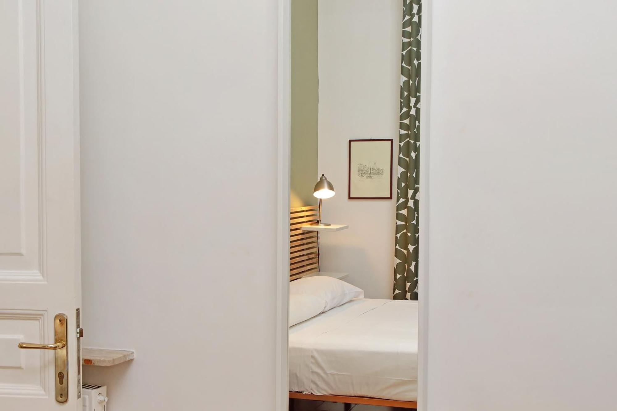 Luxury Vatican White House Apartment