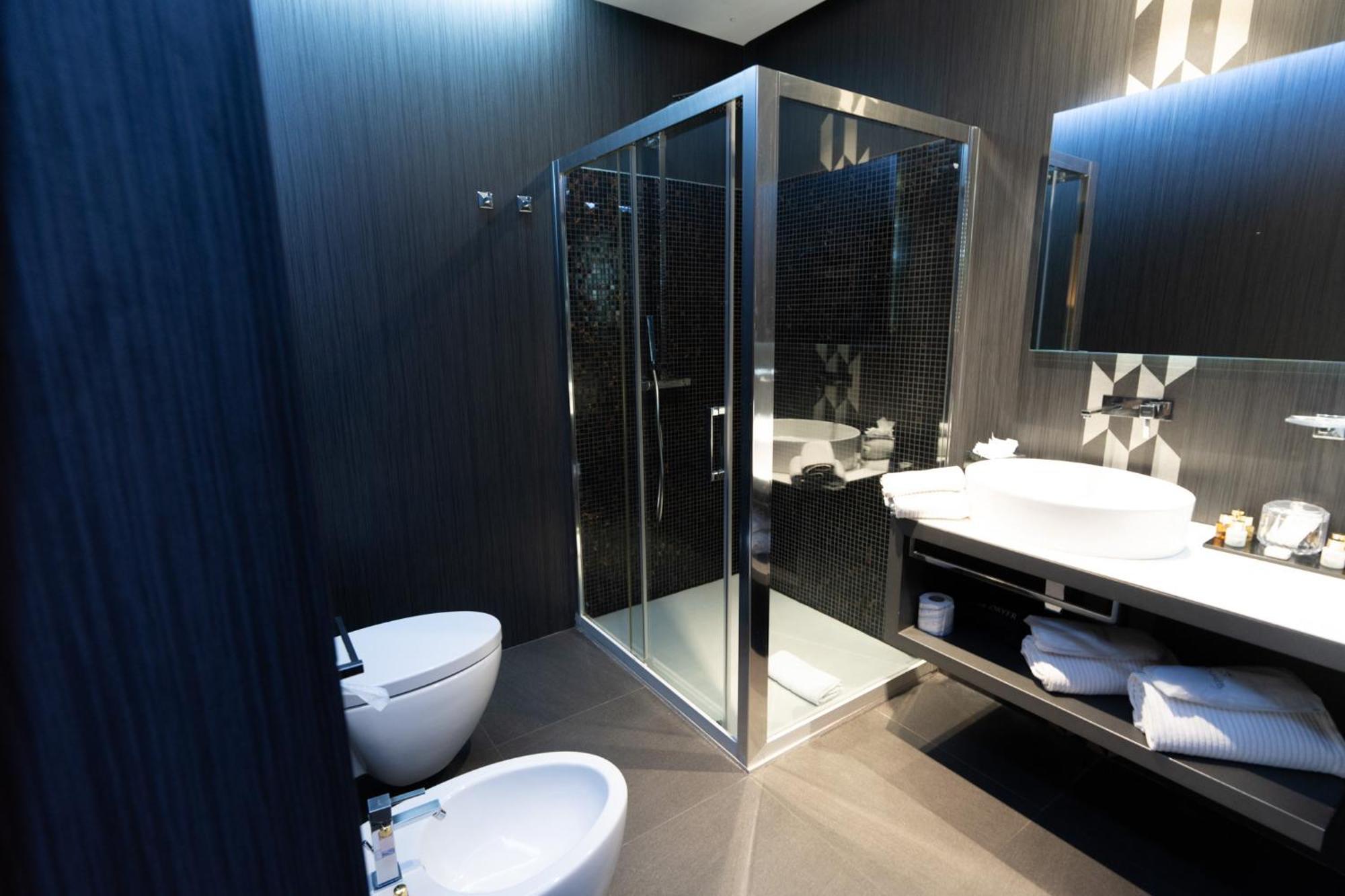 Hotel Divina Luxury