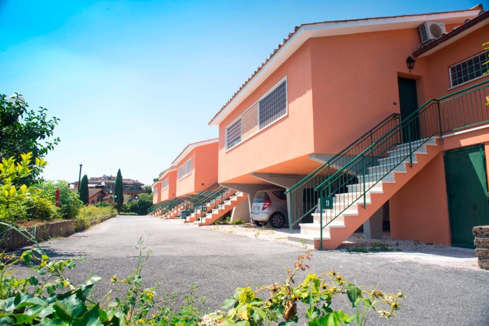 Rose Garden Park -lily- Apartment Rome