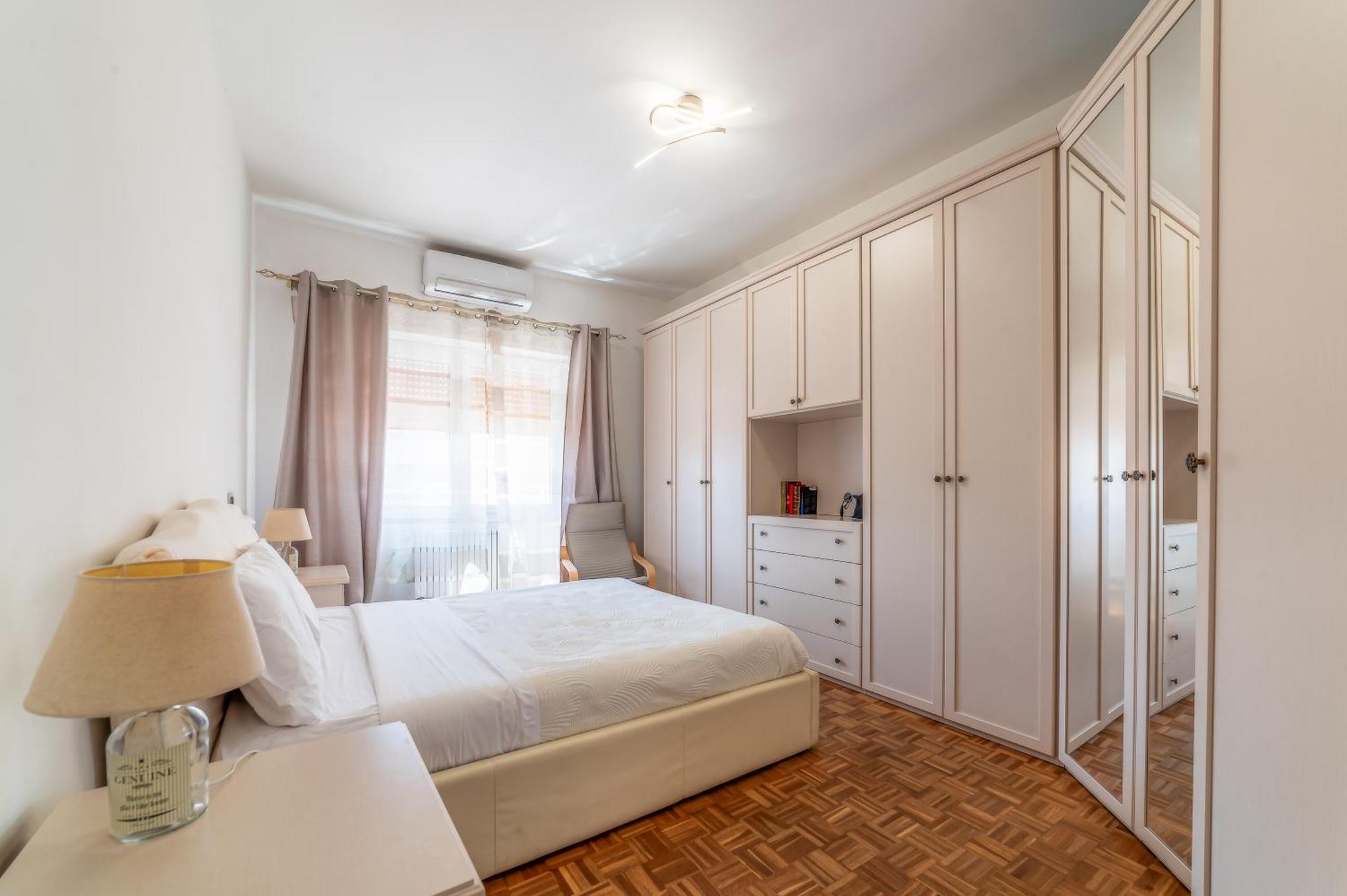 Giorgia Flat - Tiburtina Train Station - Wi-fi Apartment