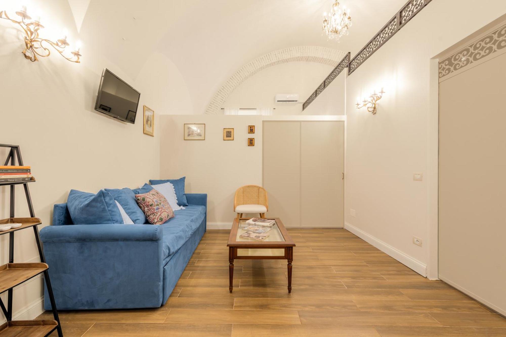 Apartment Piccola - Michelangelo Apt Rome