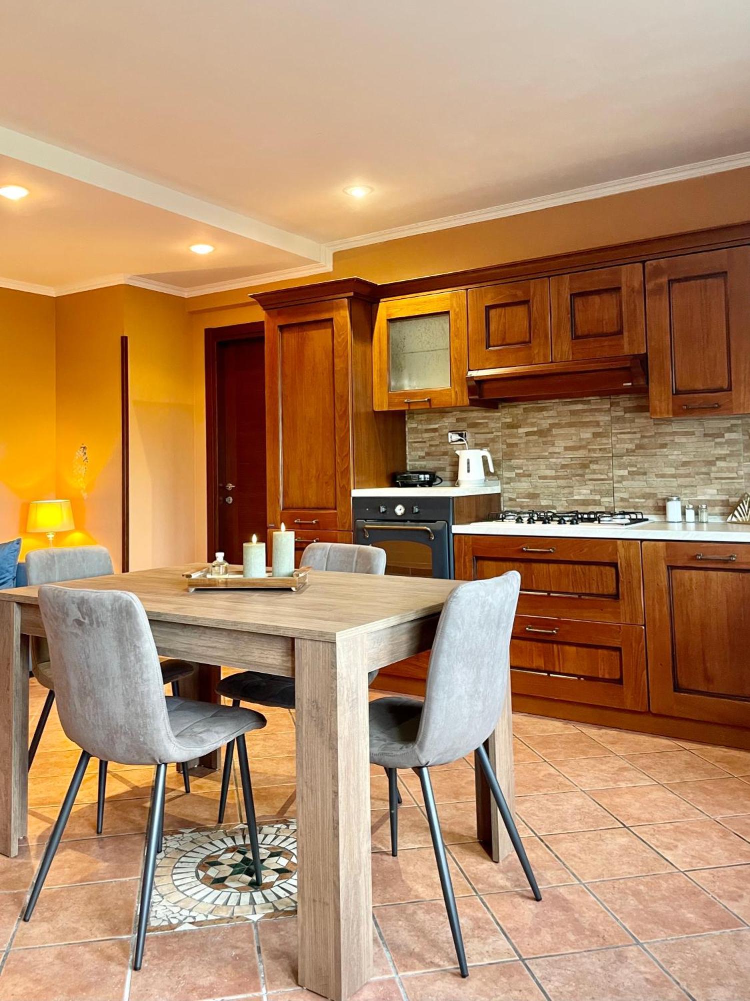 Tiburtina Valley House Appartement *