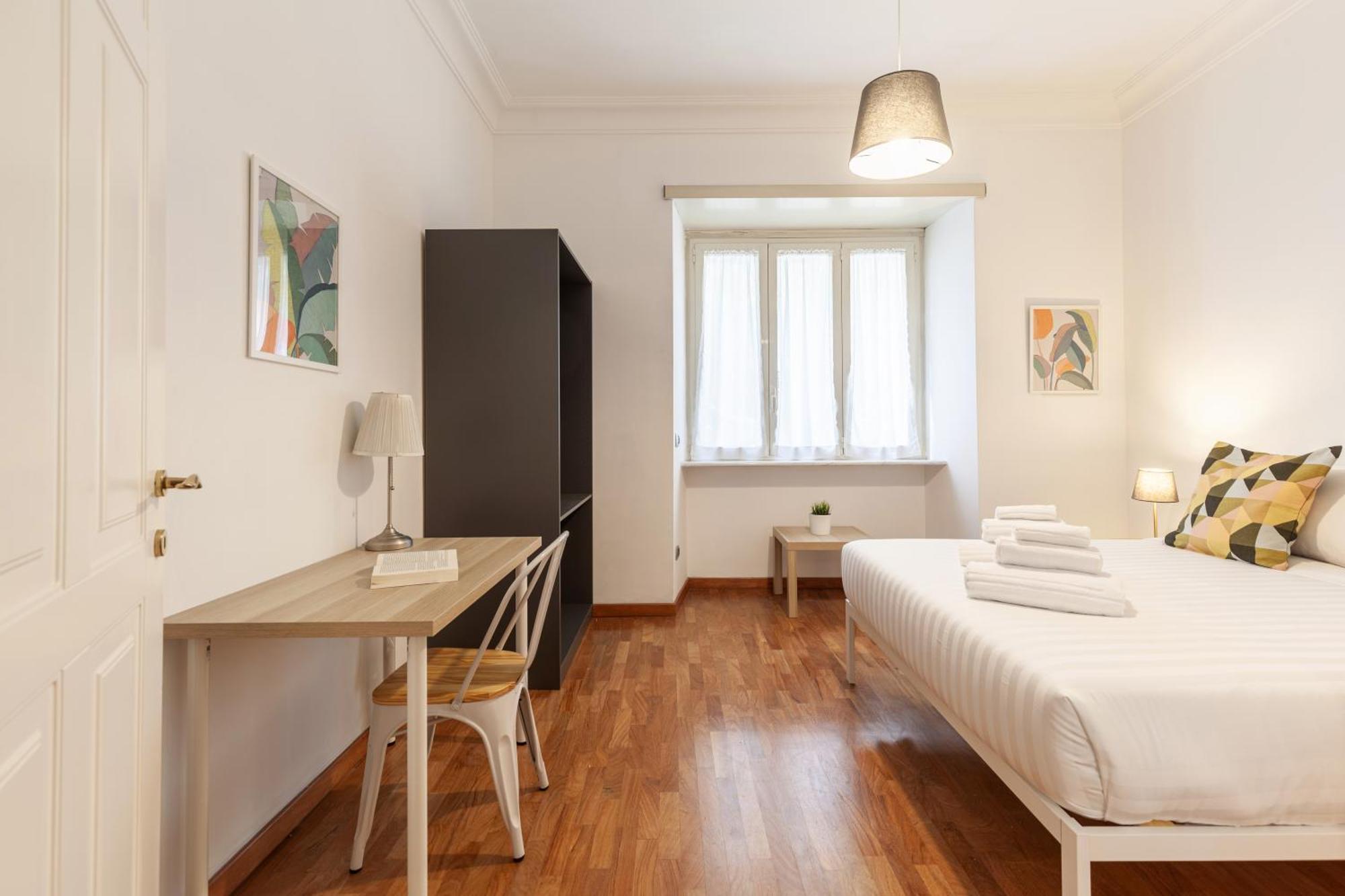 Appartement Hostly-wood And Colors Midtown-just 7min To Colosseum *