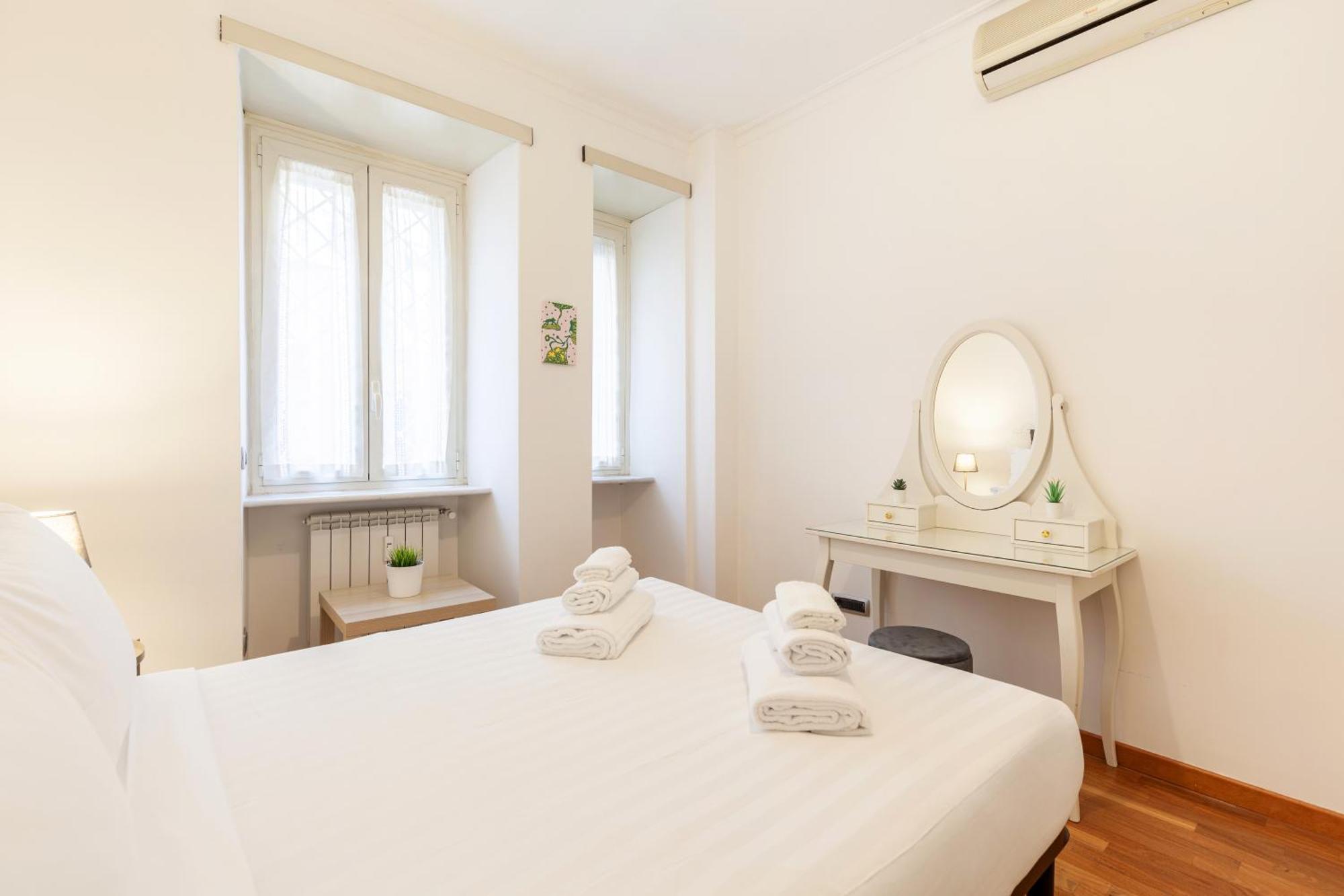 Appartement Hostly-wood And Colors Midtown-just 7min To Colosseum *
