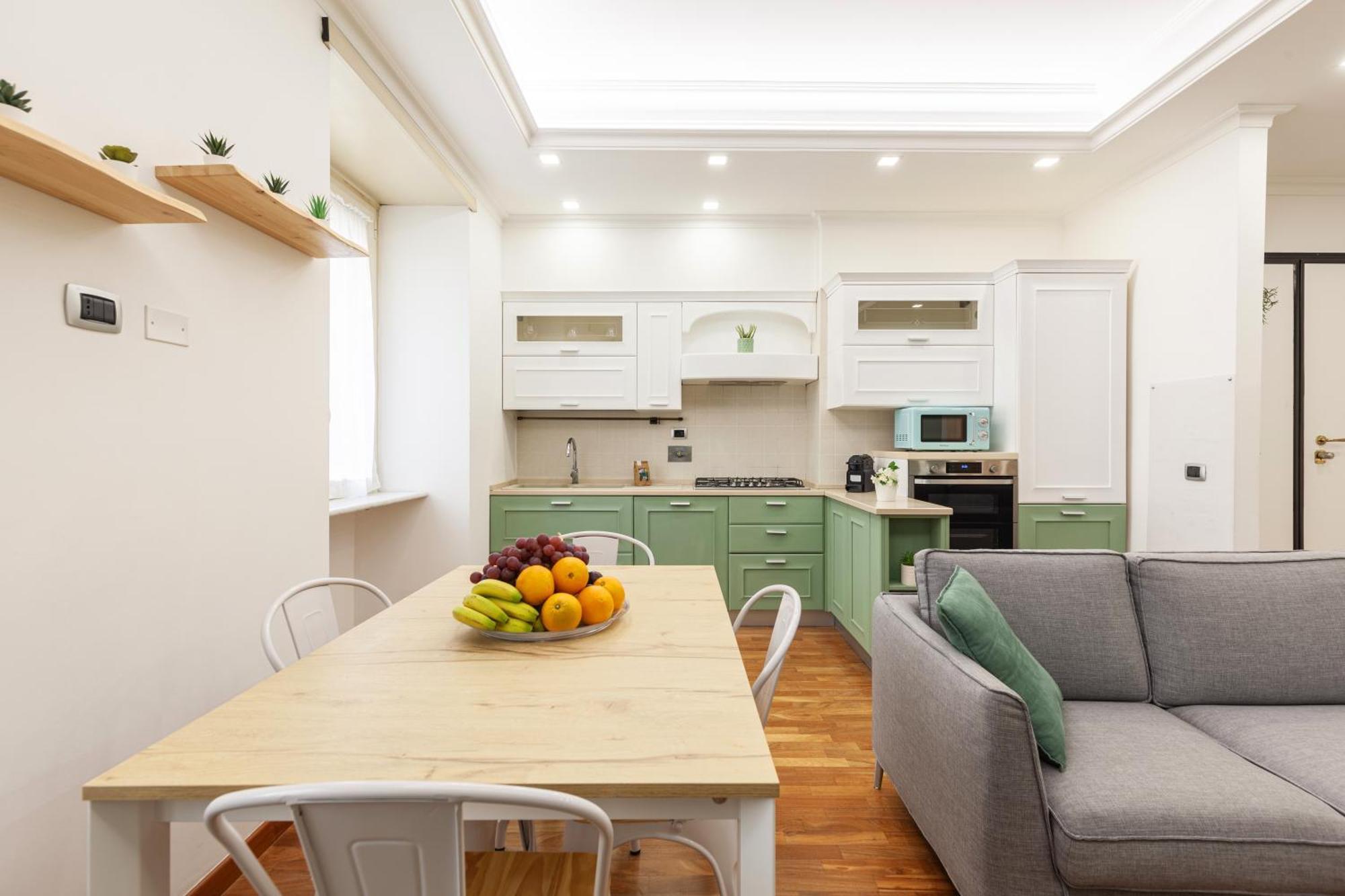 Appartement Hostly-wood And Colors Midtown-just 7min To Colosseum Rome