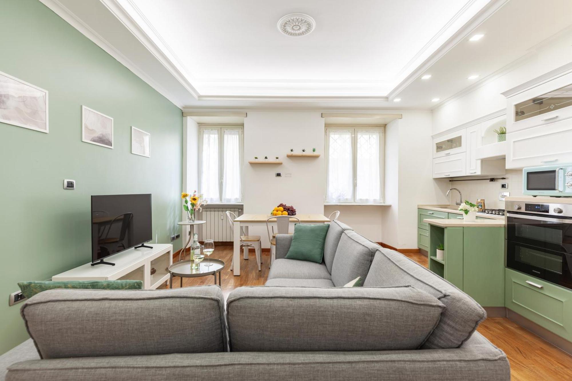 Hostly-wood And Colors Midtown-just 7min To Colosseum Appartement *