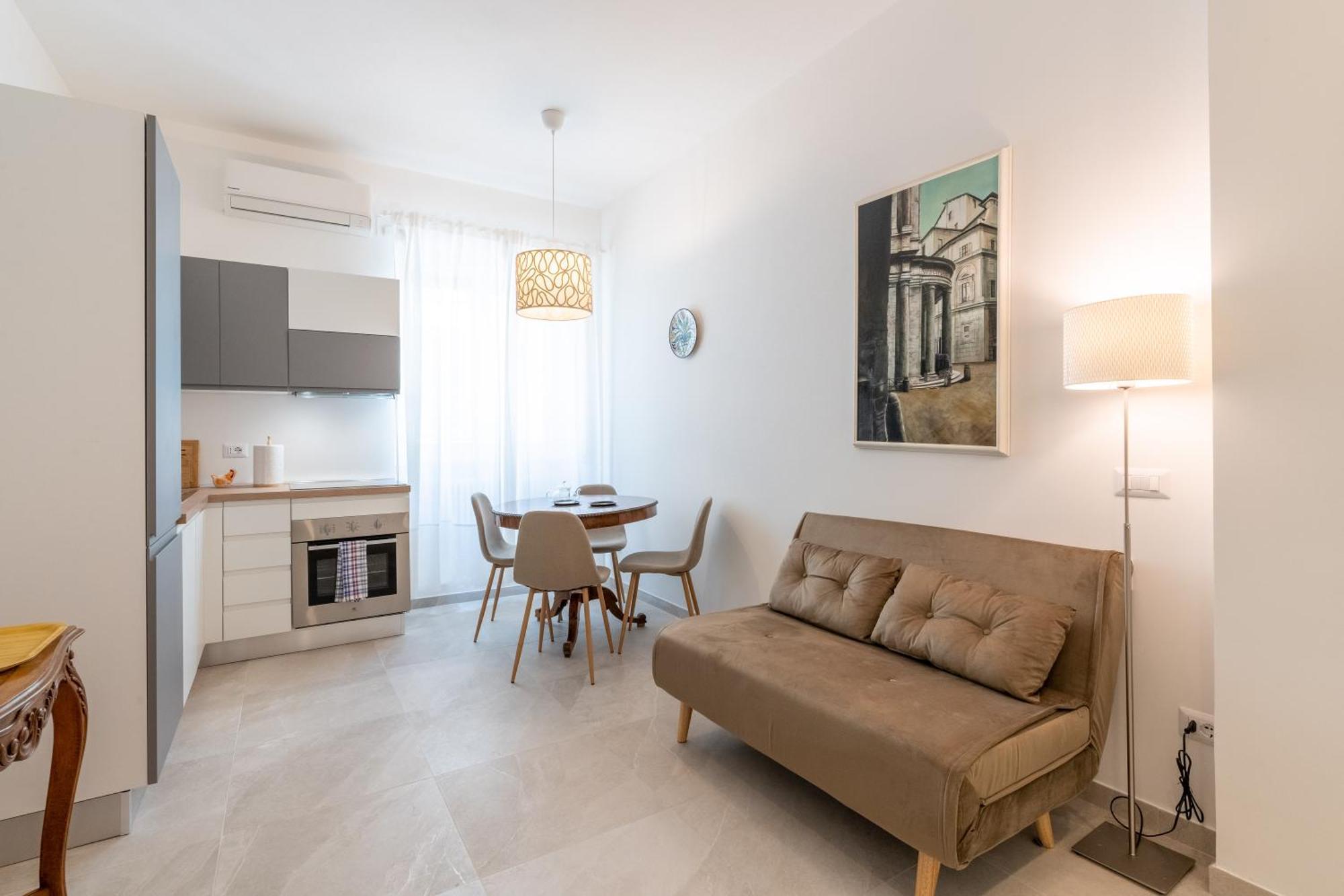 Luxury - Colosseo 10 Min * Rome