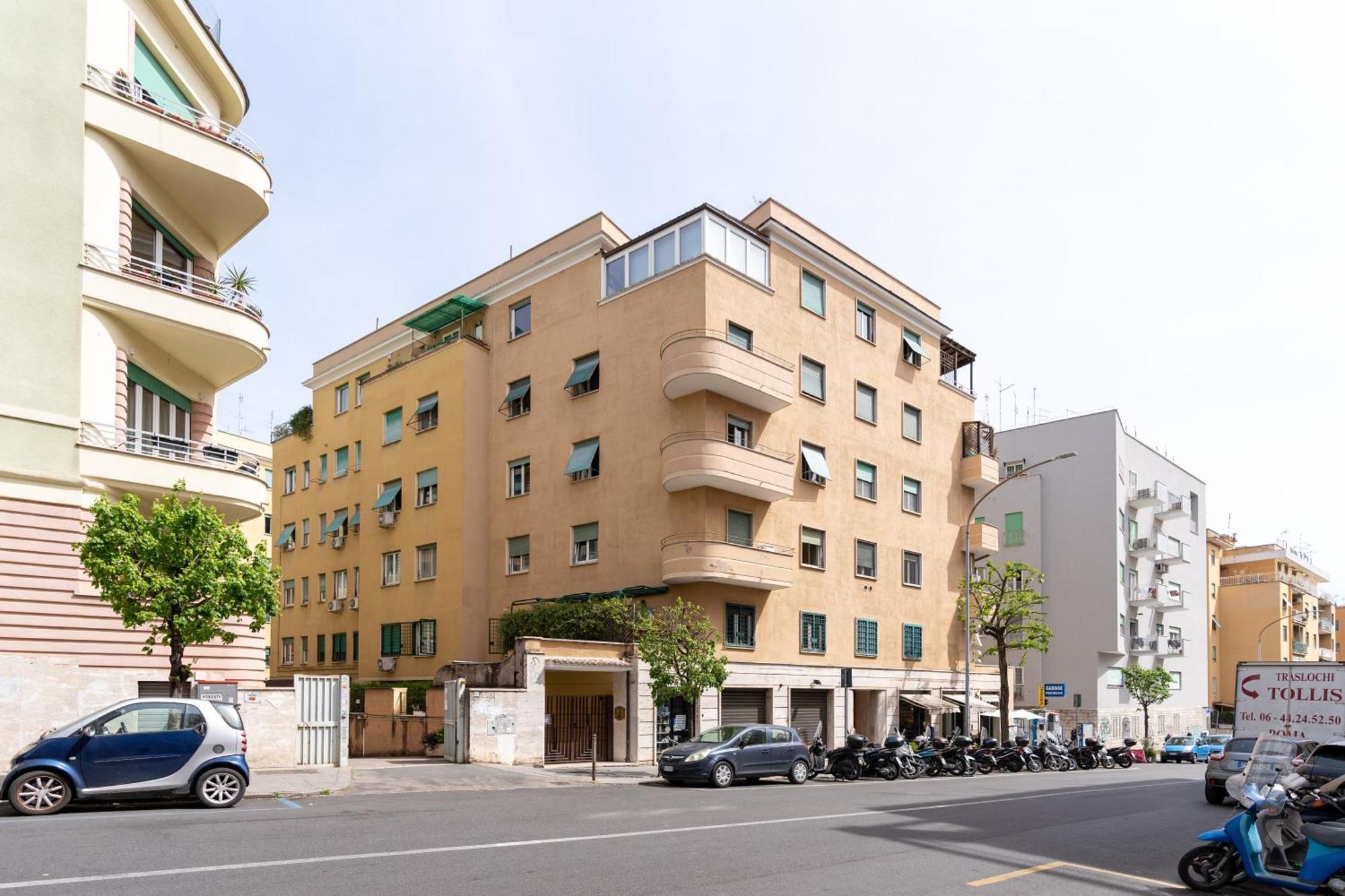 Luxury - Colosseo 10 Min Apartment Rome