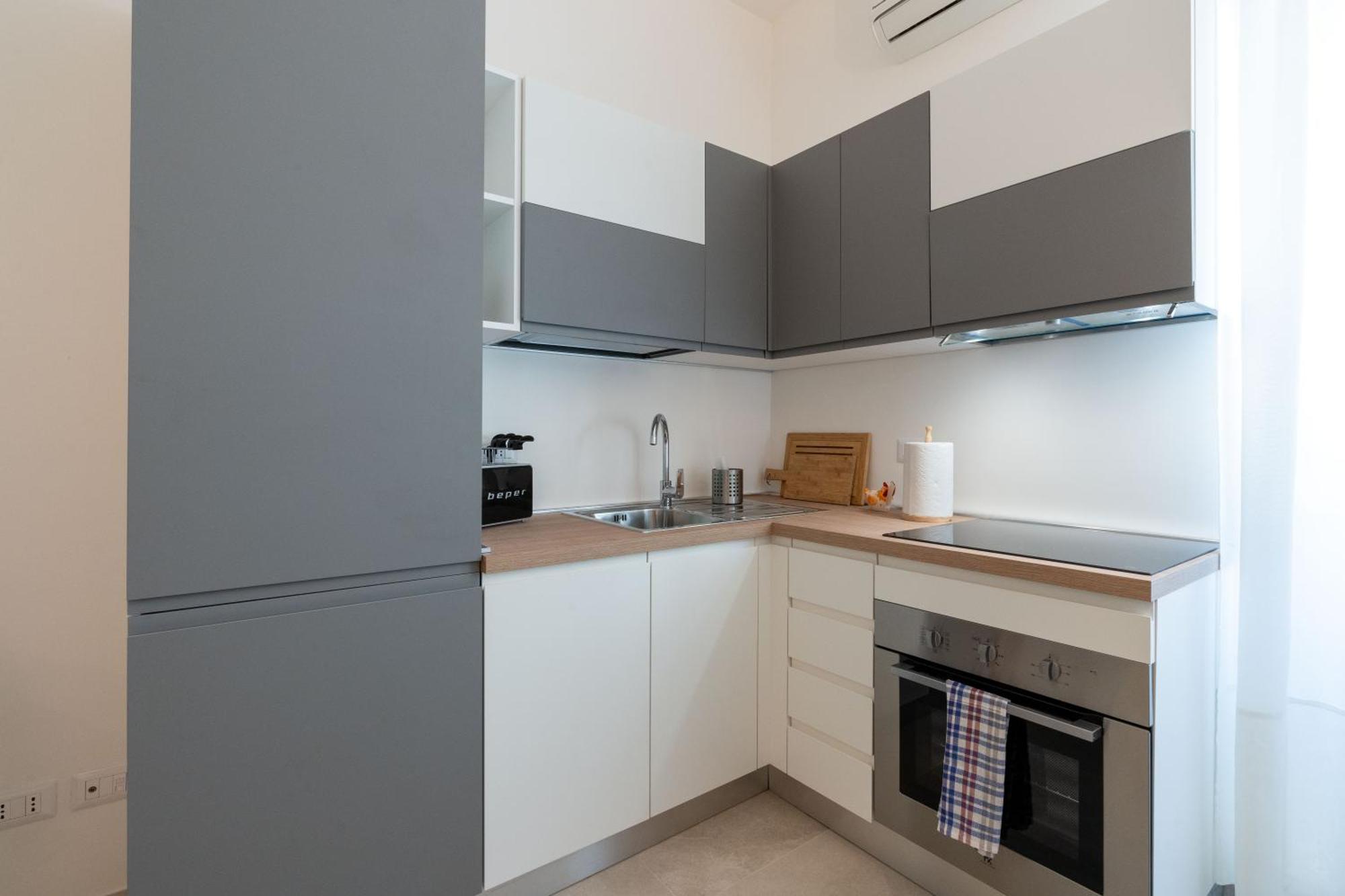 Luxury - Colosseo 10 Min Apartment Rome