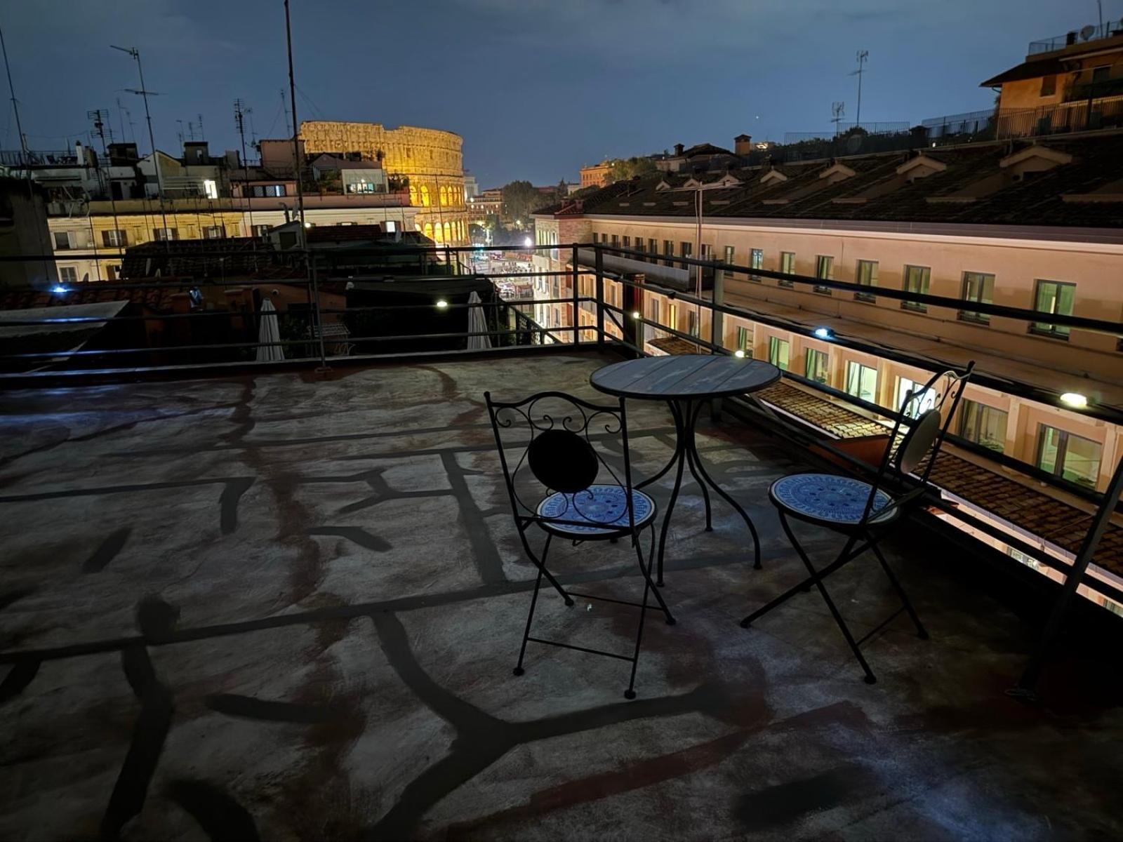 Attico Loft & Rooftop Colosseo Apartment Rome