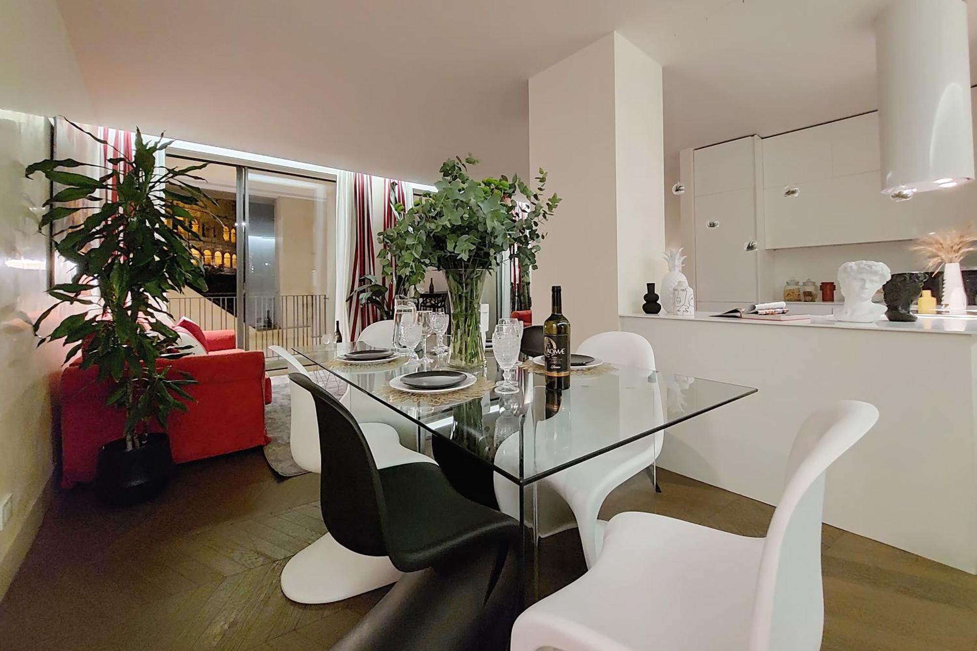 Luxury Domus 2 Apartment *
