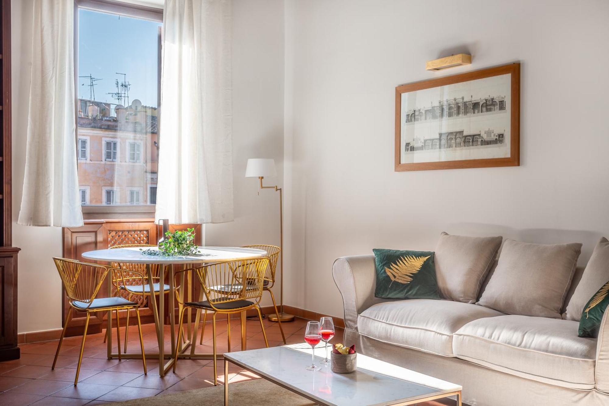 Iflat Colosseum & Monti Cozy Bright Dream Apartment