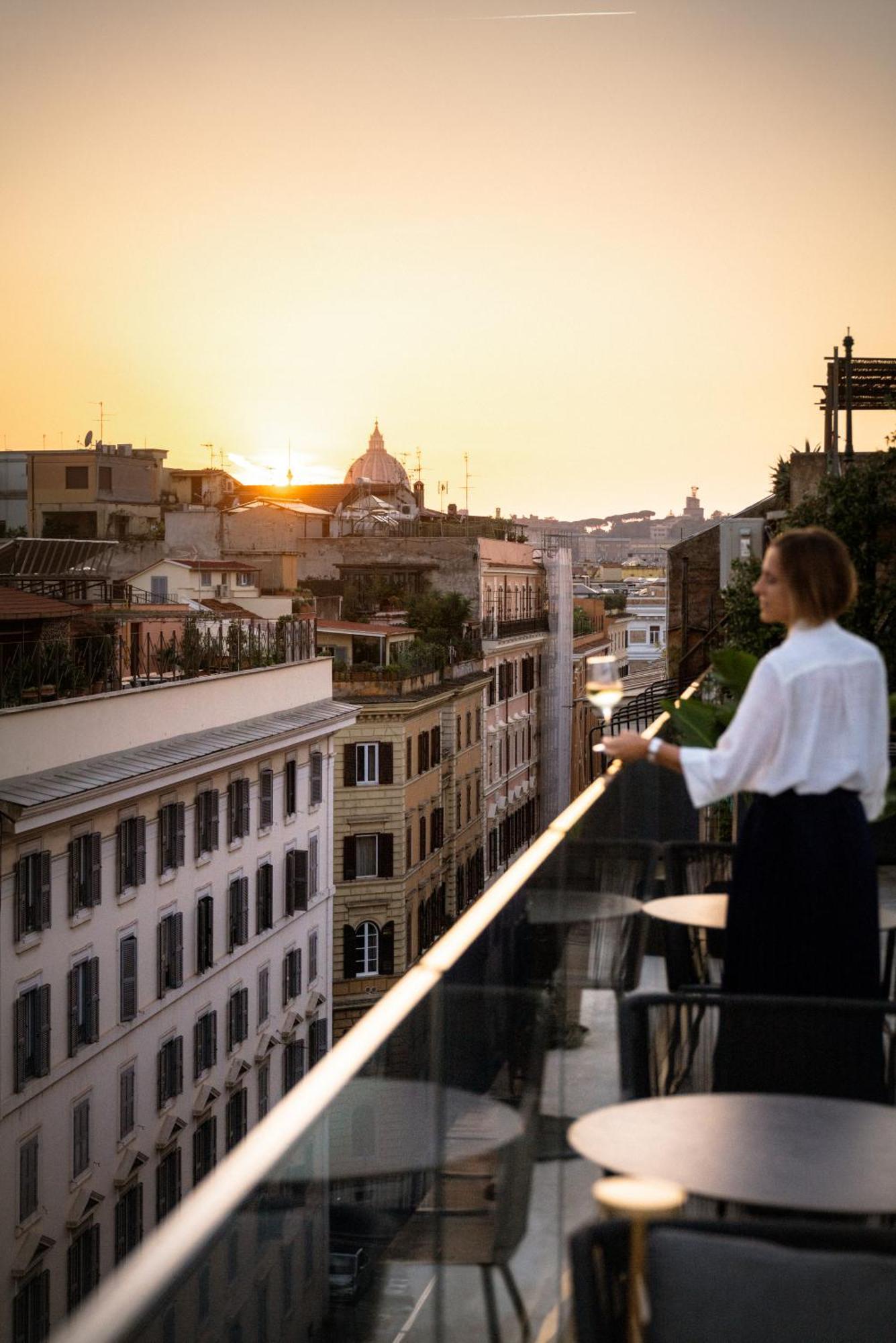 The First Musica - Preferred & Hotel Rome