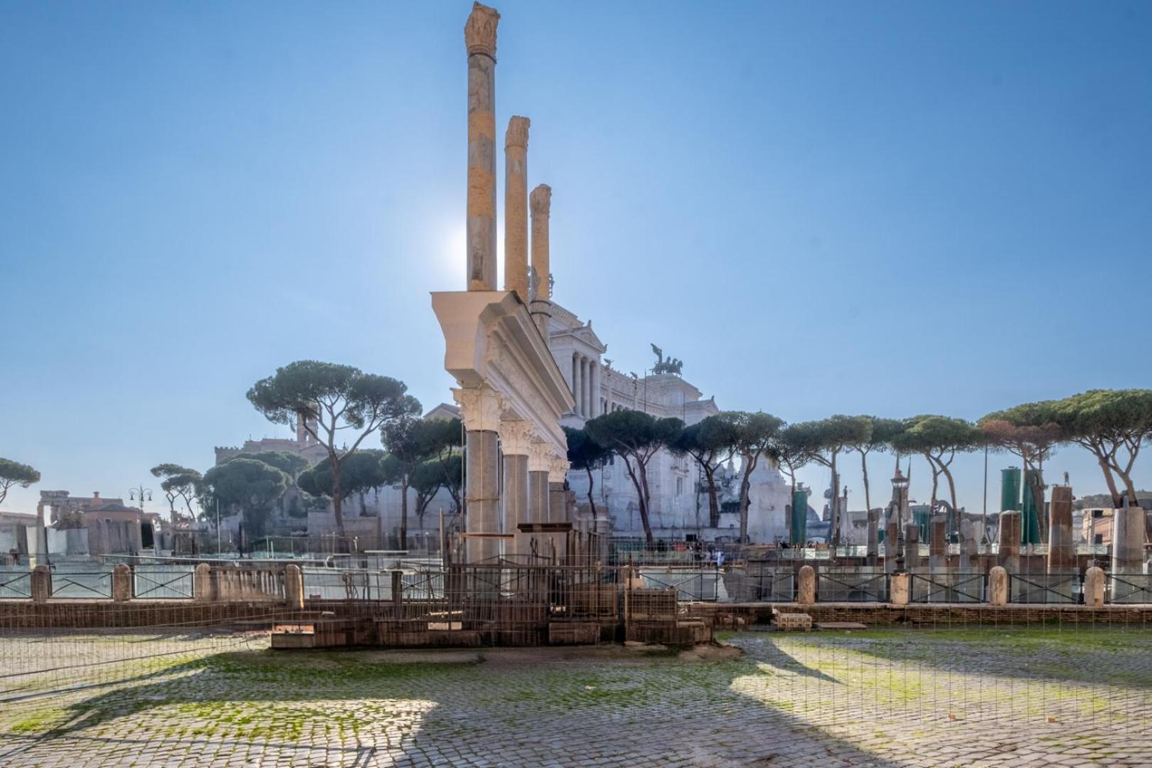 Elegant And Luxury @altare Della Patria *