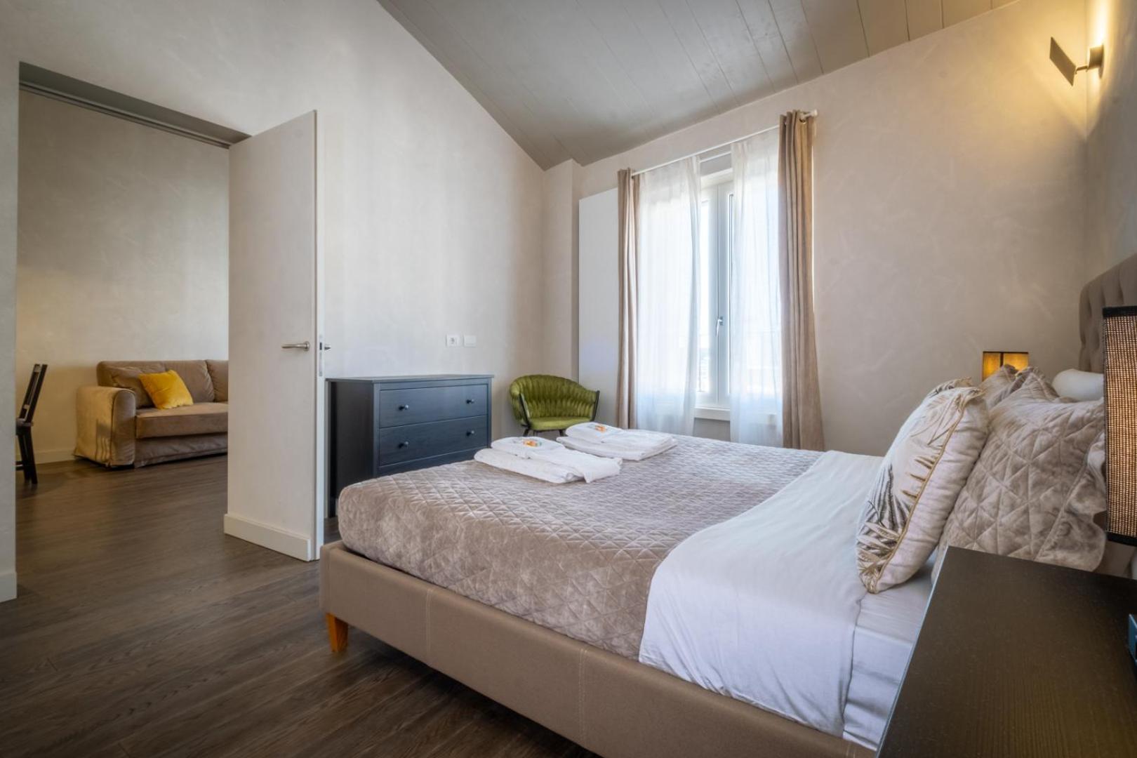 Elegant And Luxury @altare Della Patria Appartement