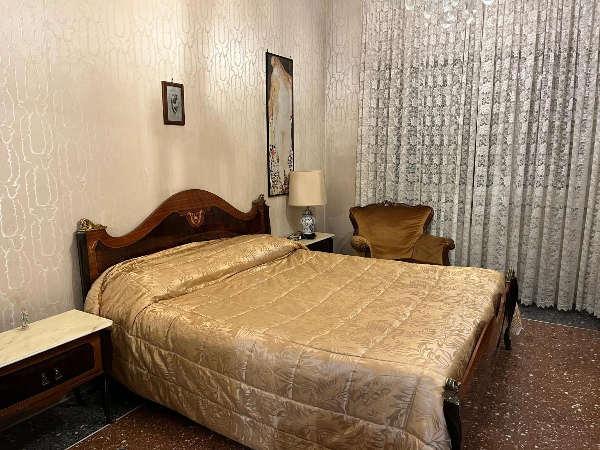 Apartment Domus Amrae Rome