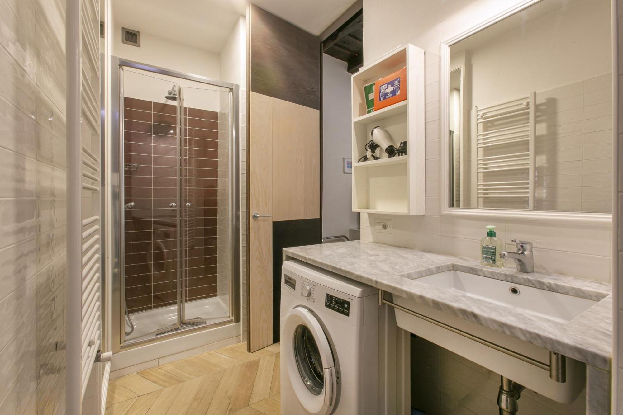 Trevi Little Palace #3 Appartement