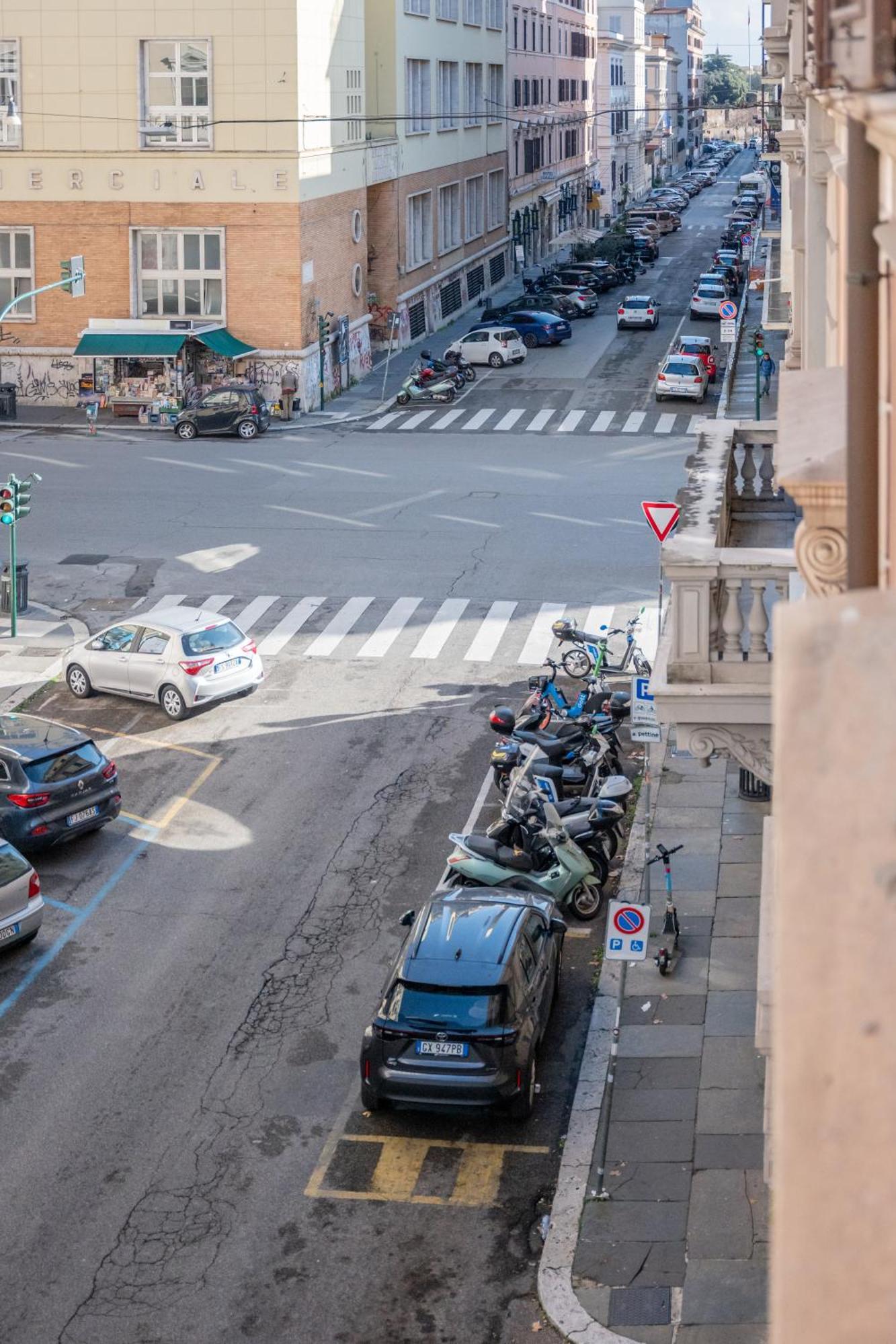 Domus Palestro Apartment Rome
