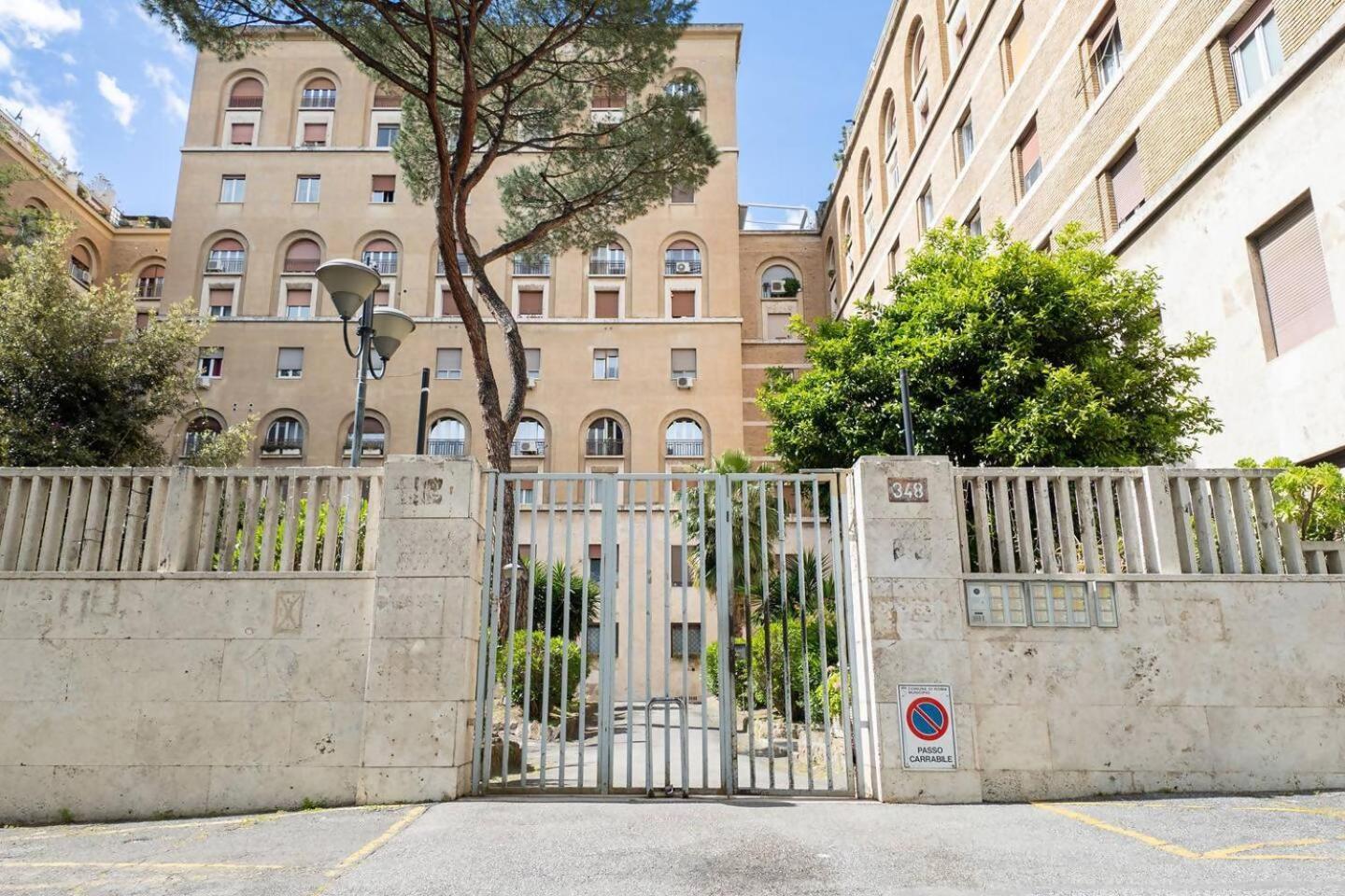 La Finestra Sul Giardino 348 Apartment *
