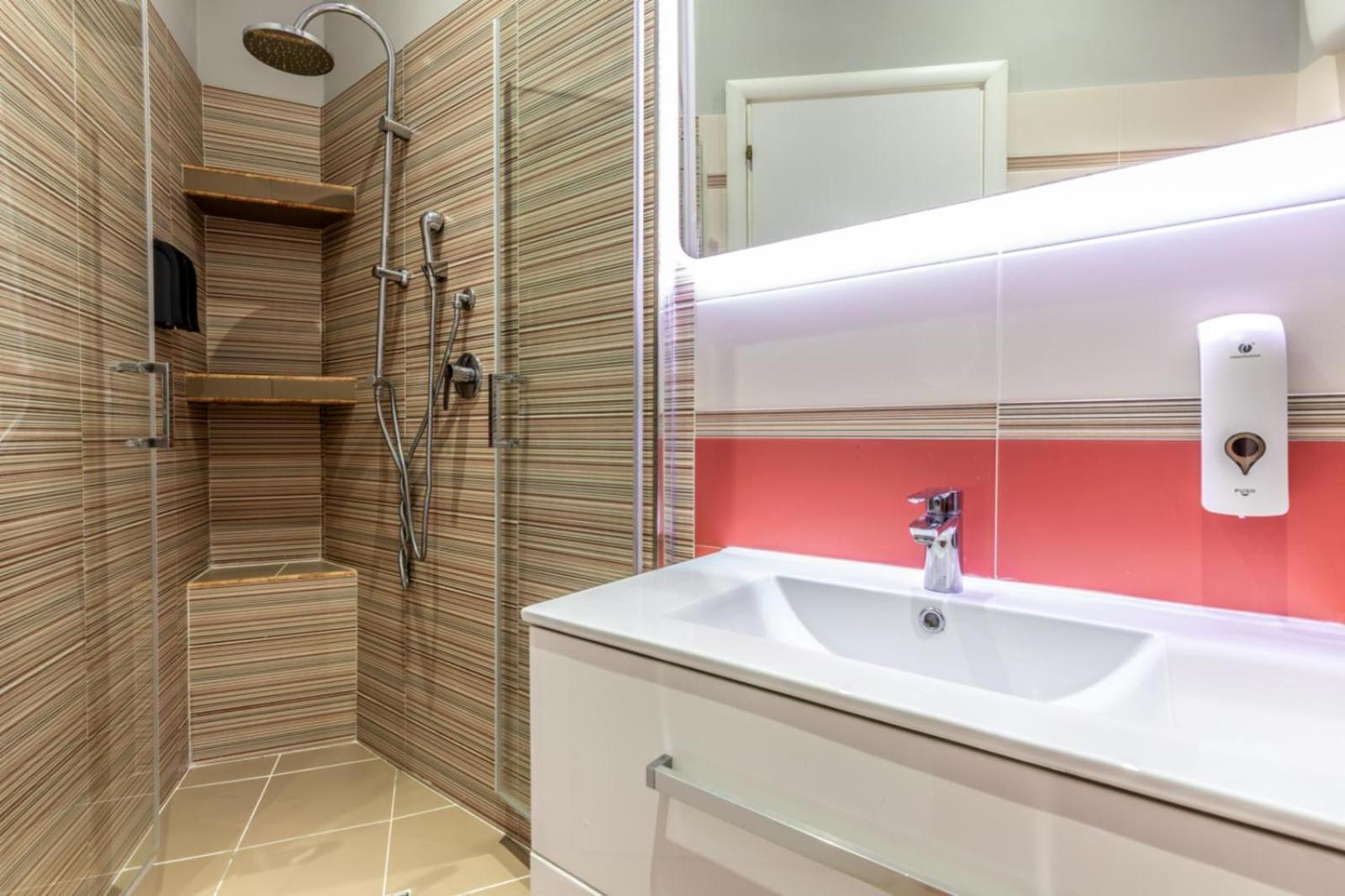 Flatinrome Trastevere Complex - Accetta Bonus Vacanze * Roma