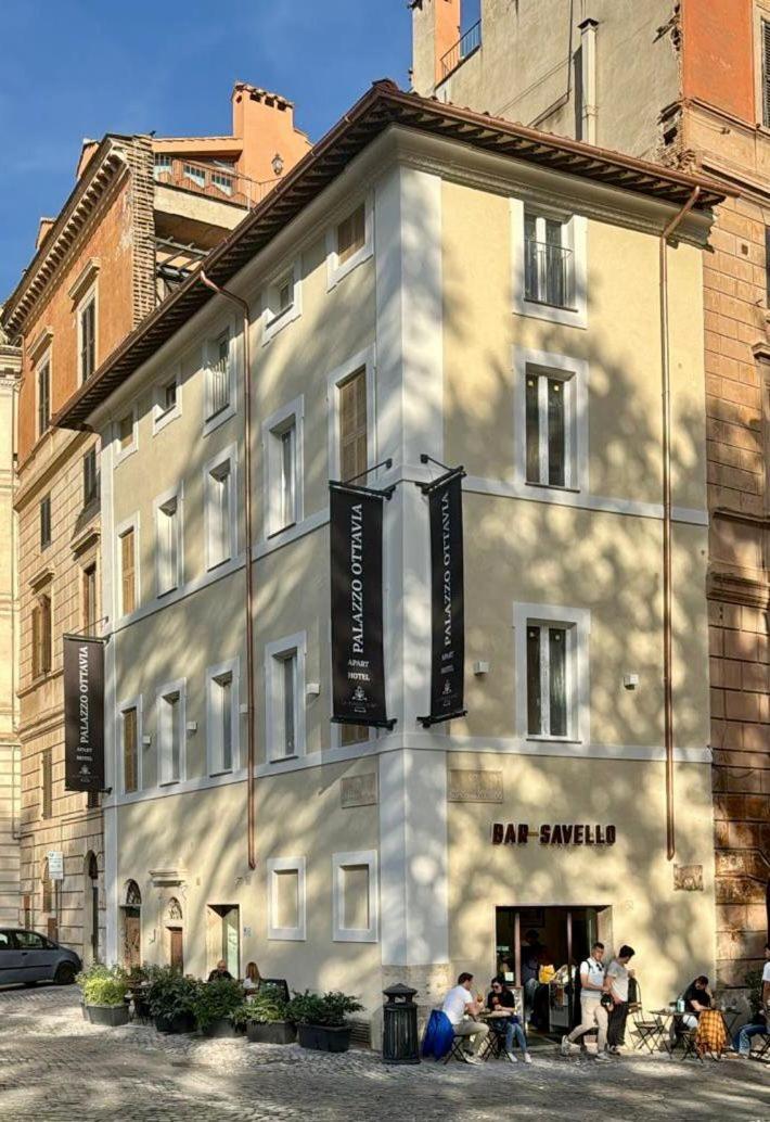 Apartment Palazzo Ottavia - La Maison D'art Collection
