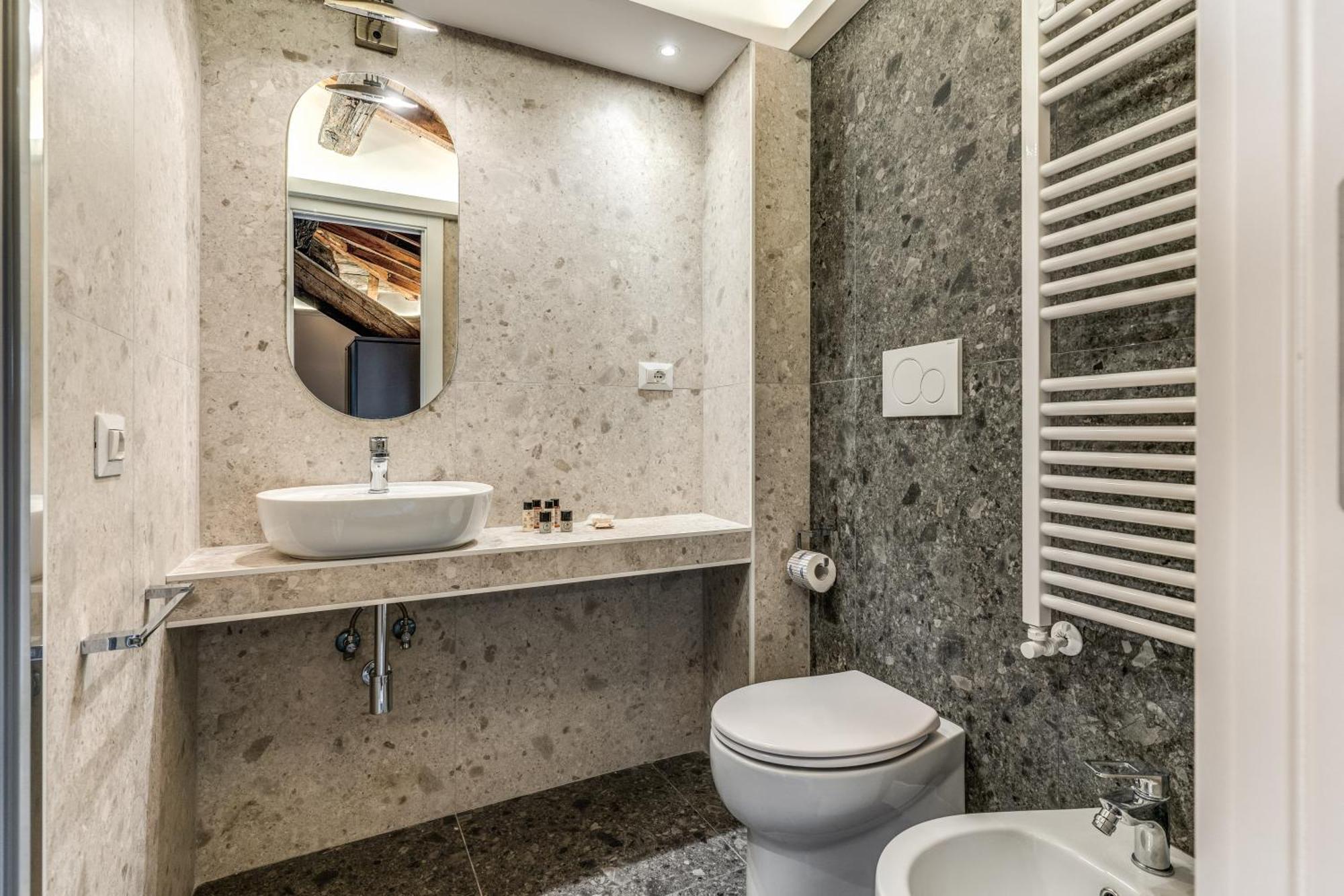 Apartment Palazzo Ottavia - La Maison D'art Collection *