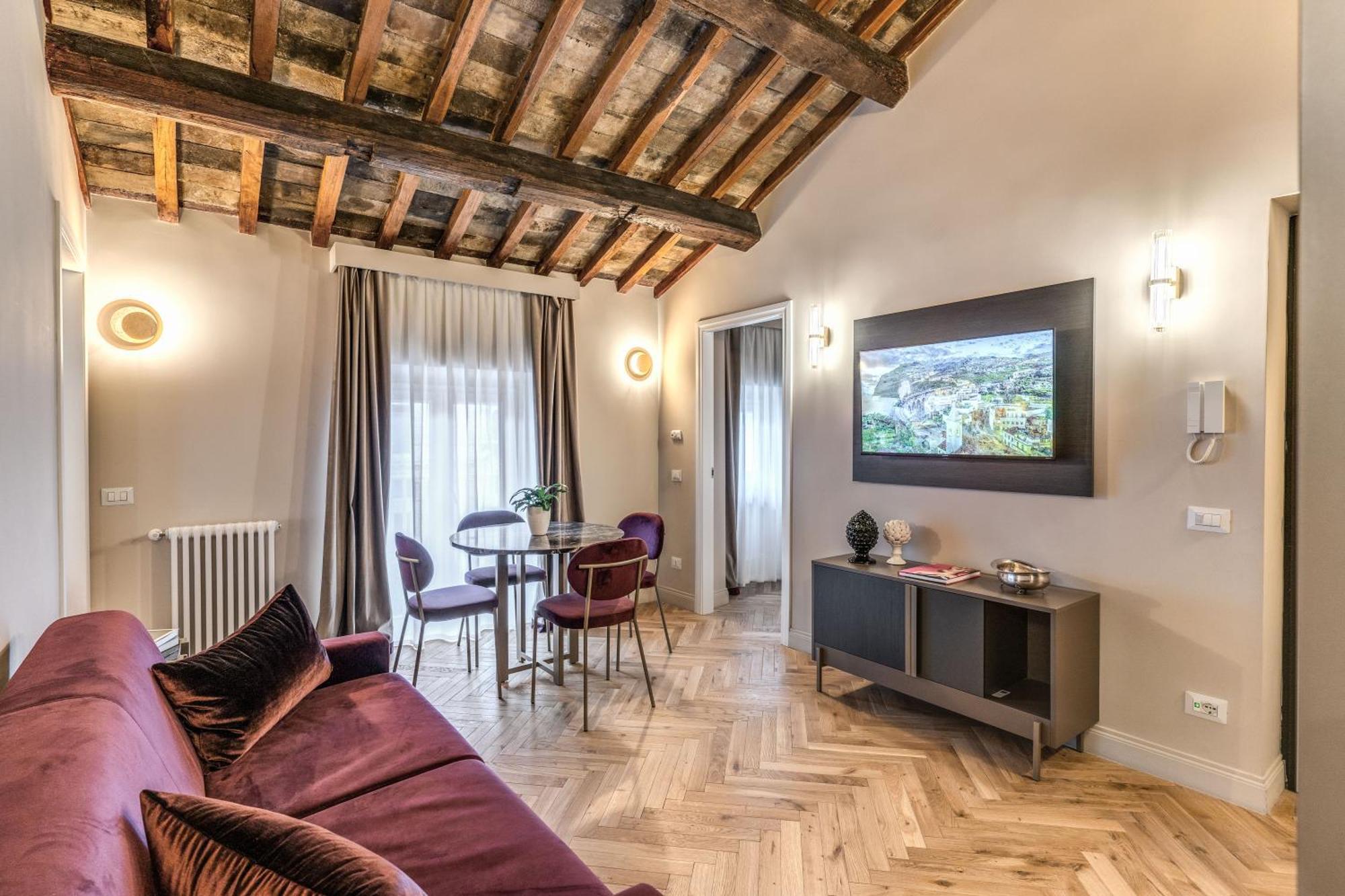 Palazzo Ottavia - La Maison D'art Collection Apartment