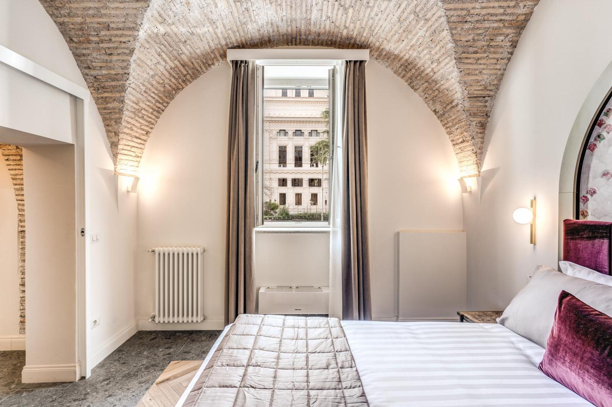 Apartment Palazzo Ottavia - La Maison D'art Collection Rome