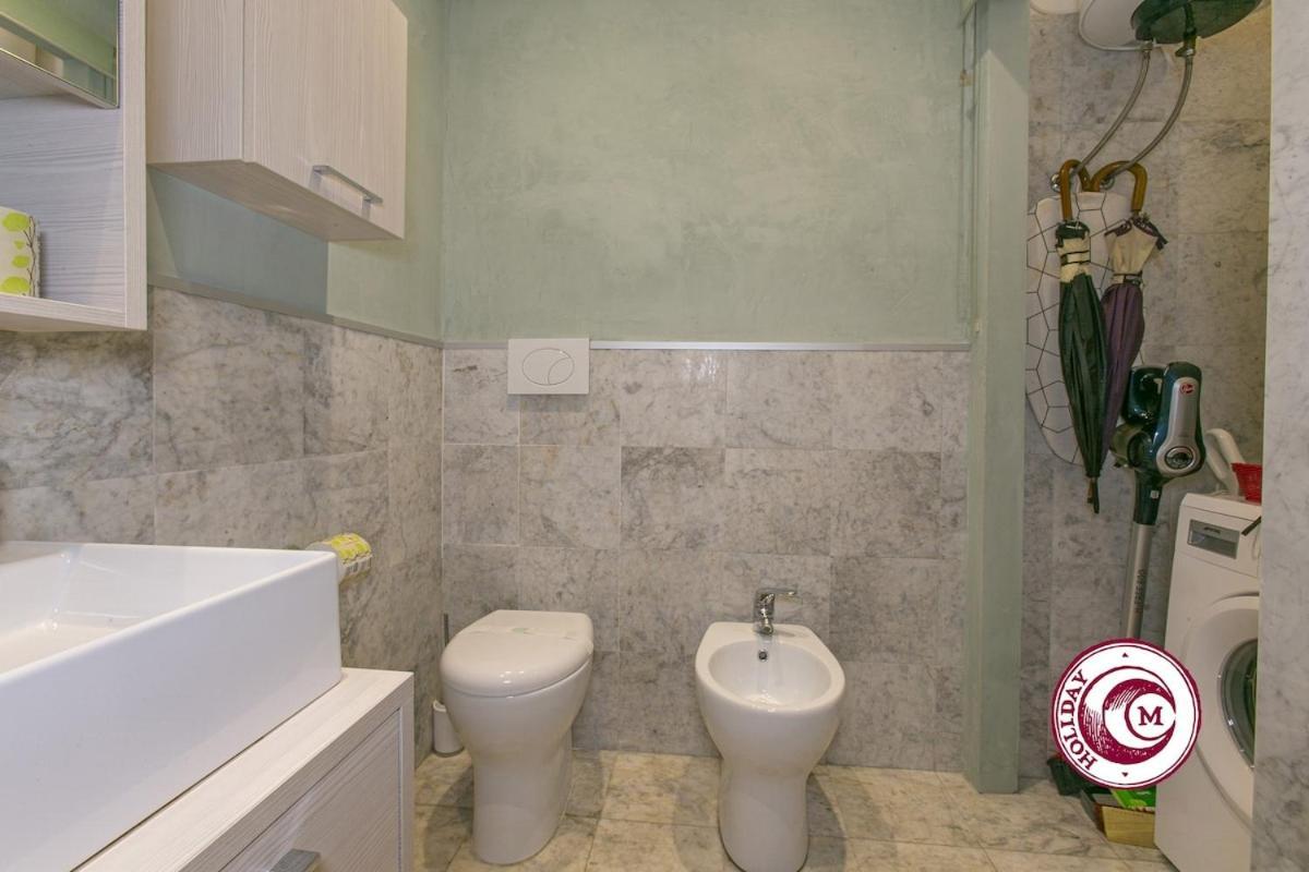 C M Barberini Vacation Apartment Rome
