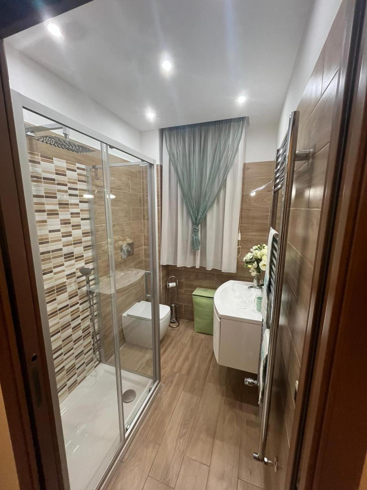 Apartment Realty Company Arenula Rome