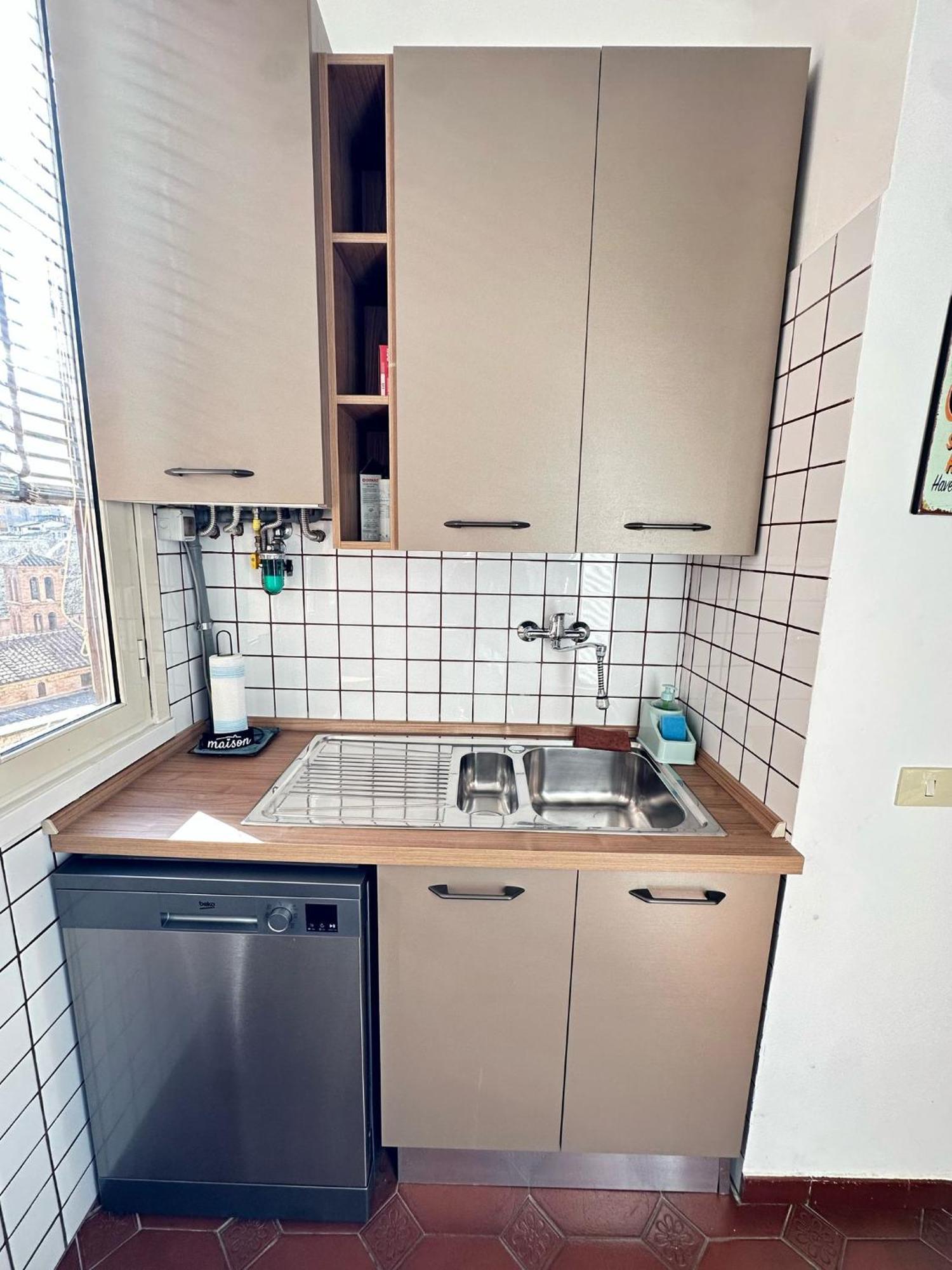 Trastevere Rome's Heart Charming & Cozy 3 Apartment *