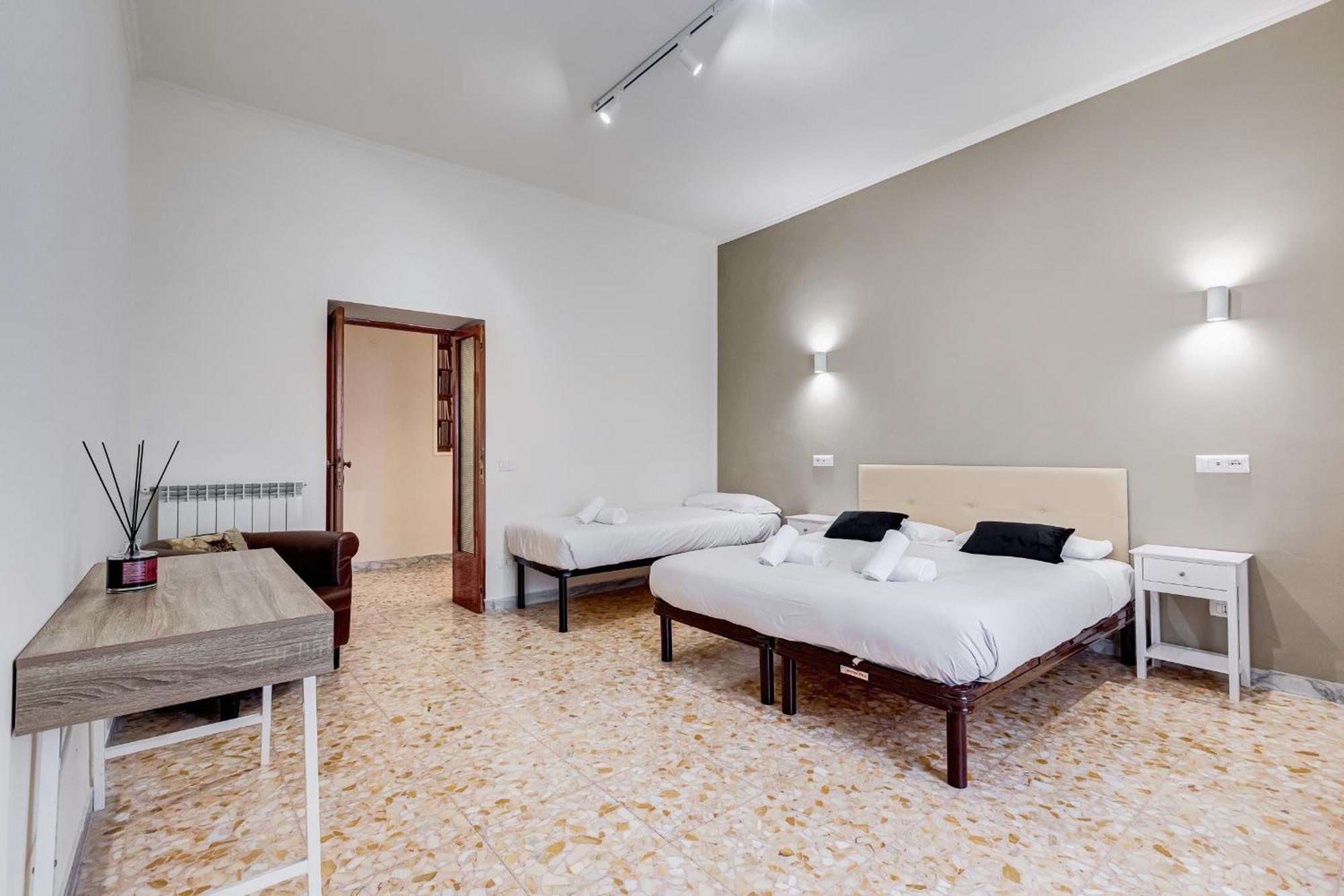 Vivilo Collection - San Vito View - 3 Bdr 2 Baths
