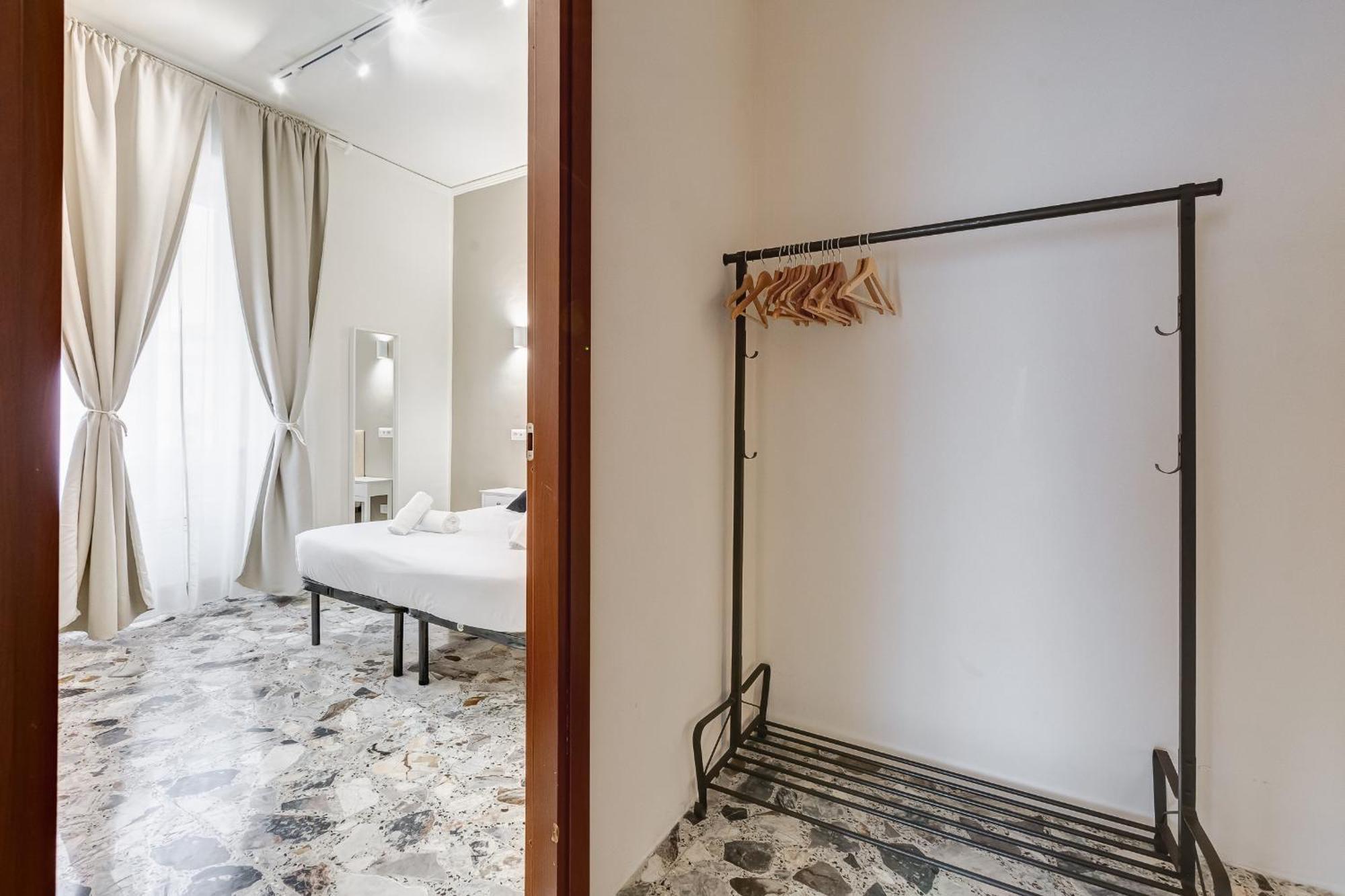 Vivilo Collection - San Vito View - 3 Bdr 2 Baths Apartment