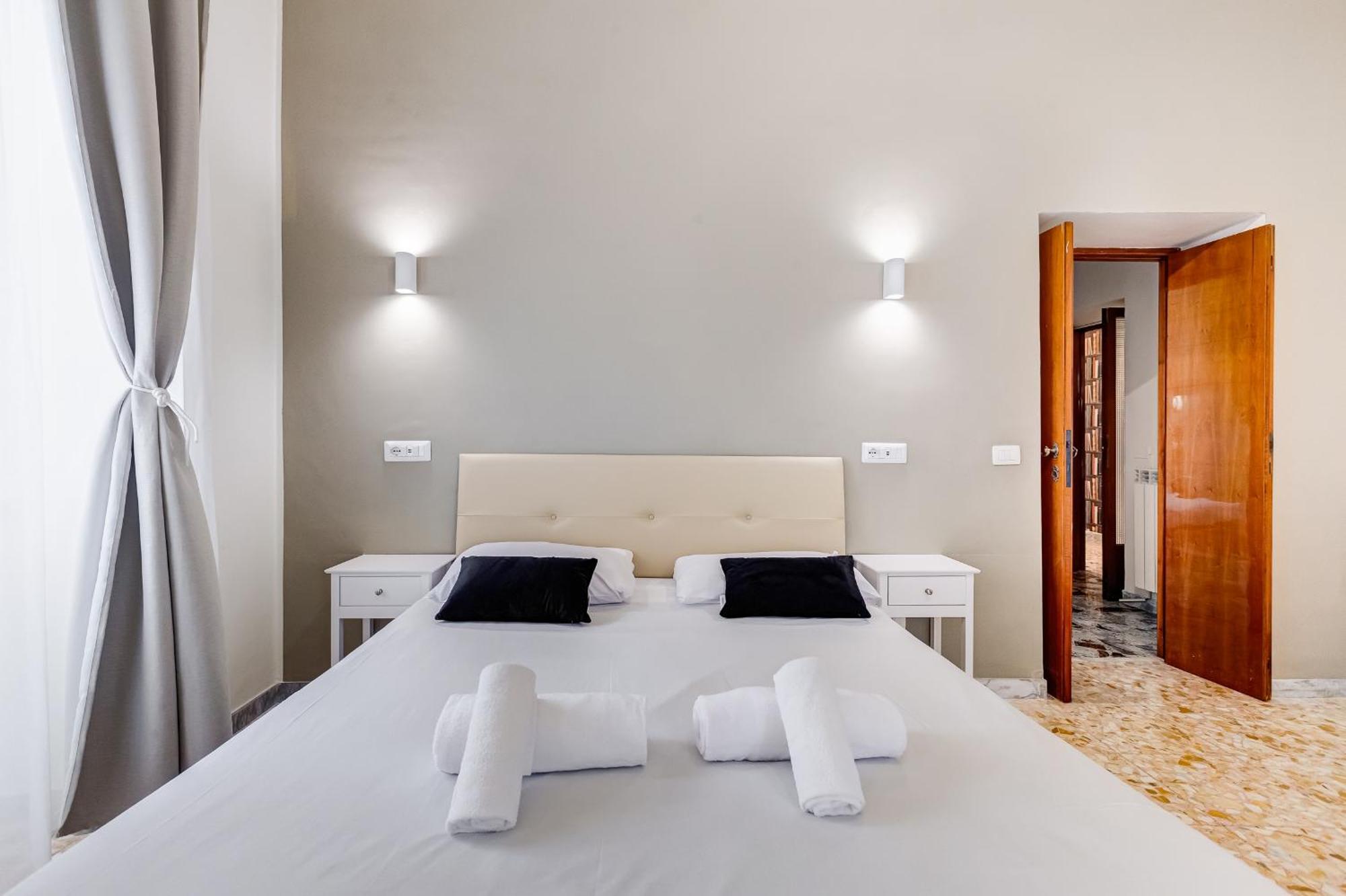 Apartment Vivilo Collection - San Vito View - 3 Bdr 2 Baths *
