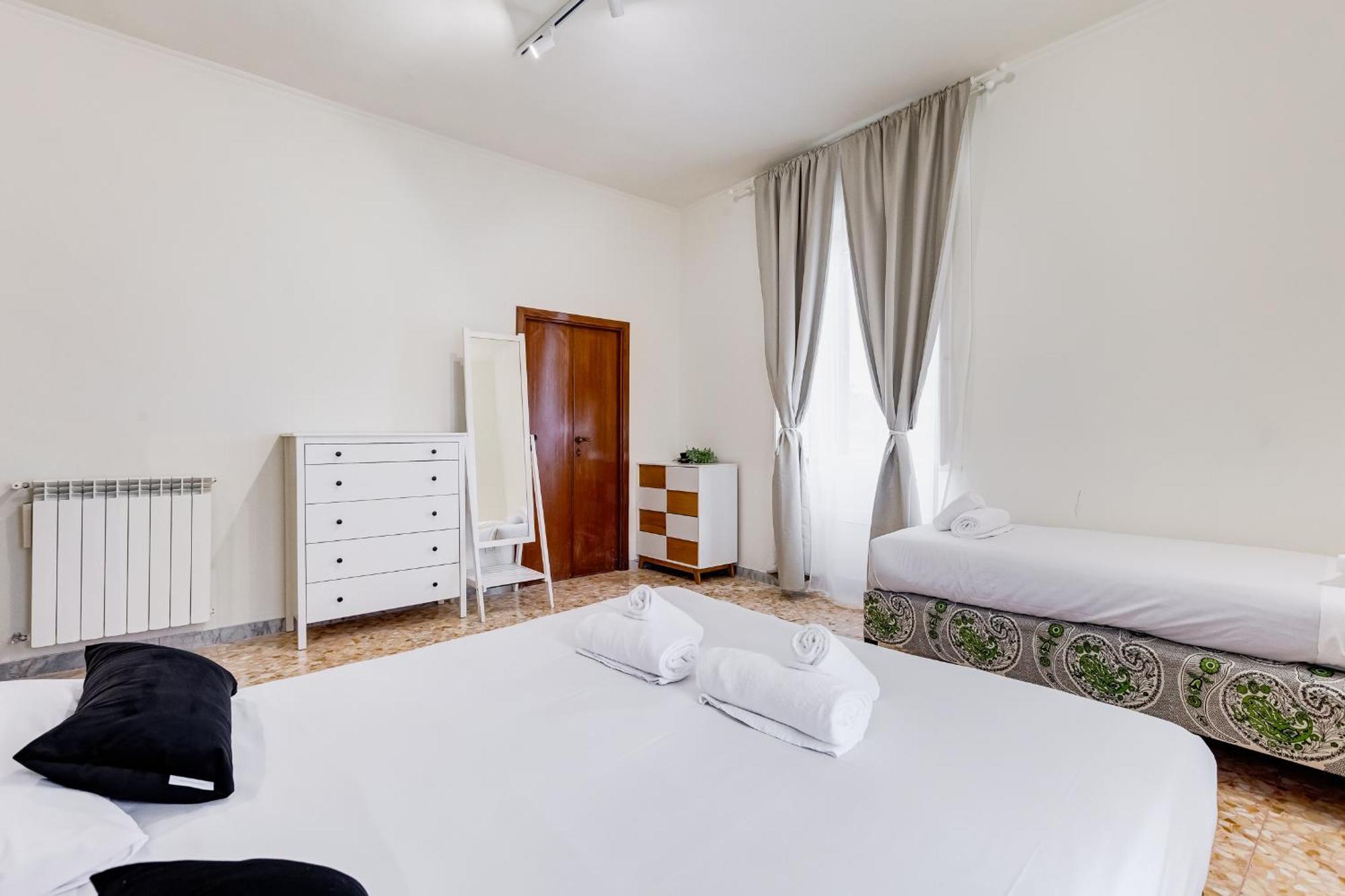 Vivilo Collection - San Vito View - 3 Bdr 2 Baths Apartment *