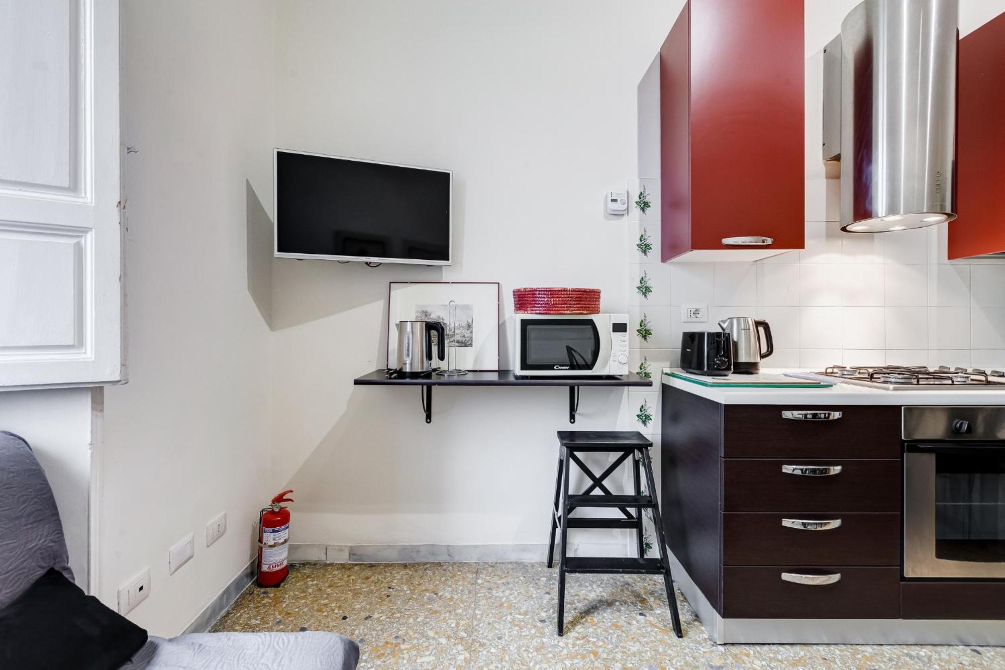 Apartment Vivilo Collection - San Vito View - 3 Bdr 2 Baths Rome