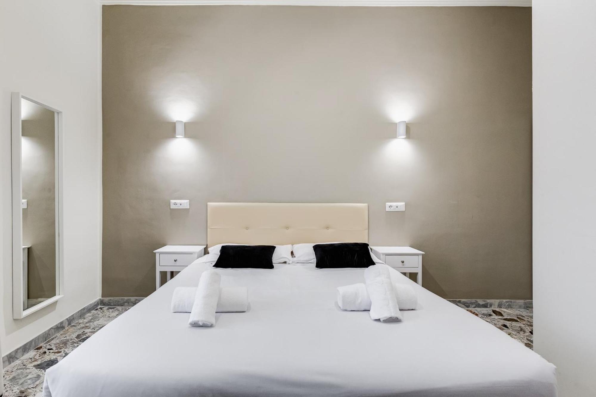 Vivilo Collection - San Vito View - 3 Bdr 2 Baths * Rome