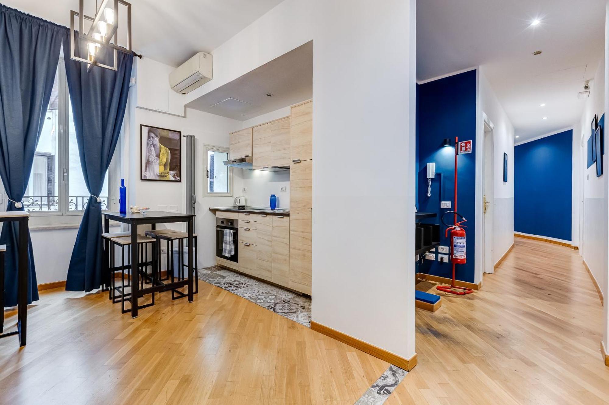 Apartment Vivilo Collection - Marche 54 4bdr - Close To Via Veneto Rome