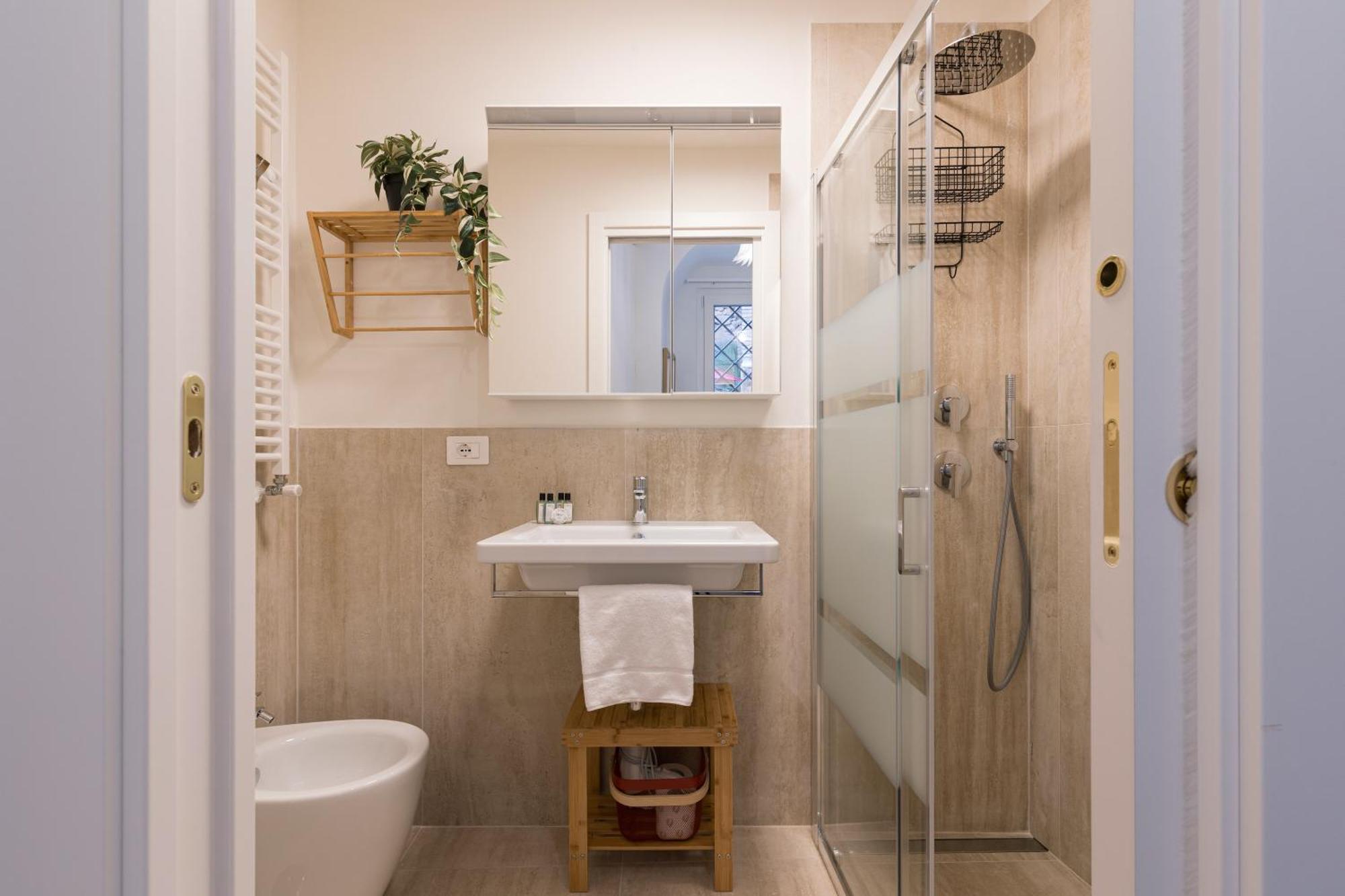 As Feel - Trastevere Nest With Secret Patio Apartment Rome