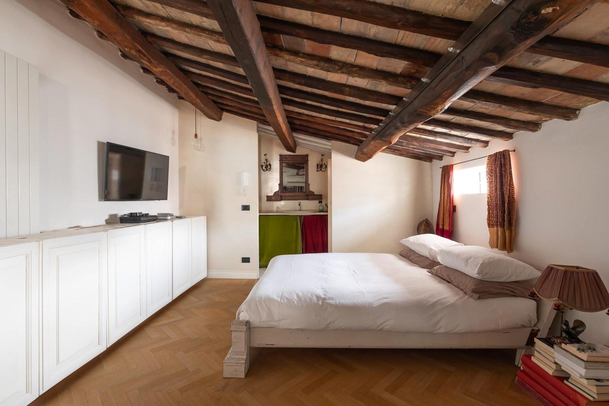 Monti Designer Loft By Romeloft Apartment Rome