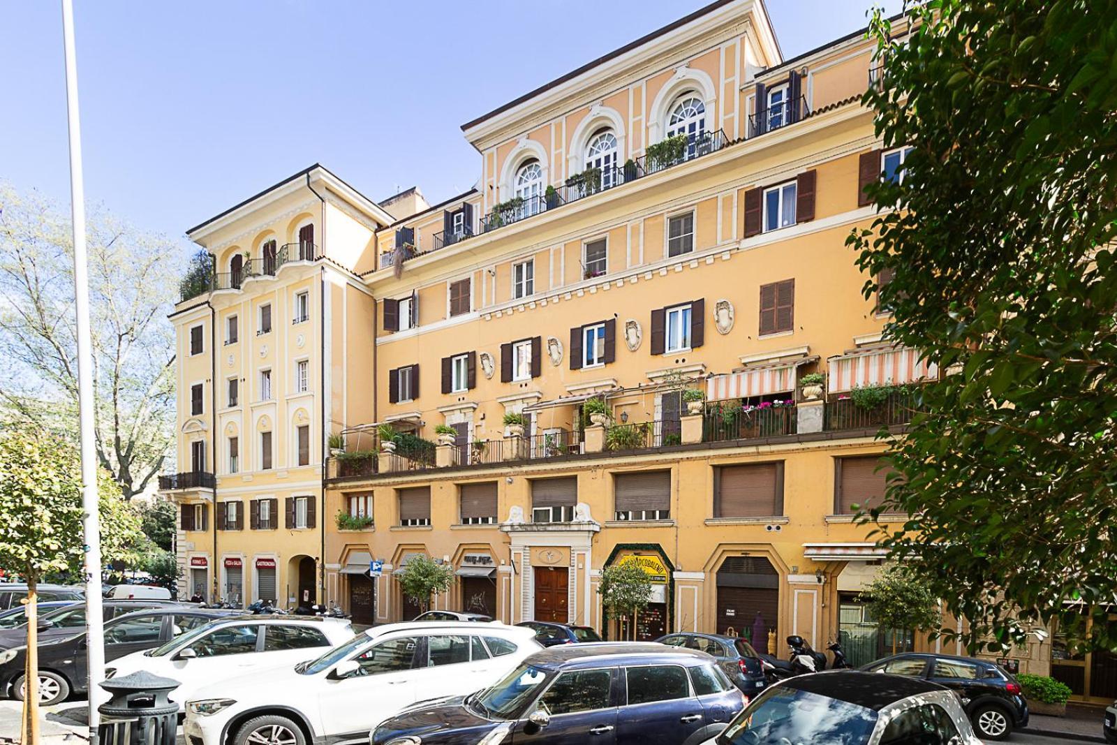 Vatican Gold Loft