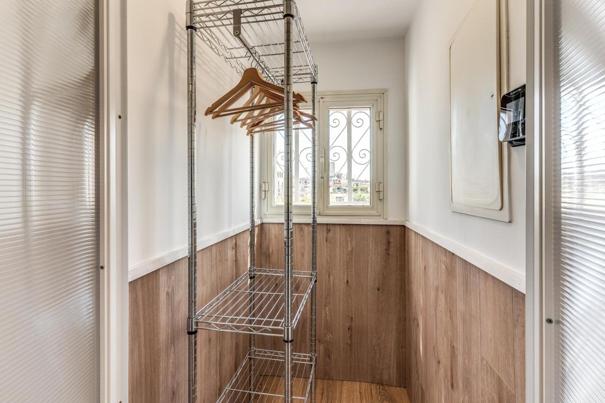 Attic With Terrace Spanish Steps Exclusive Apartment Rome