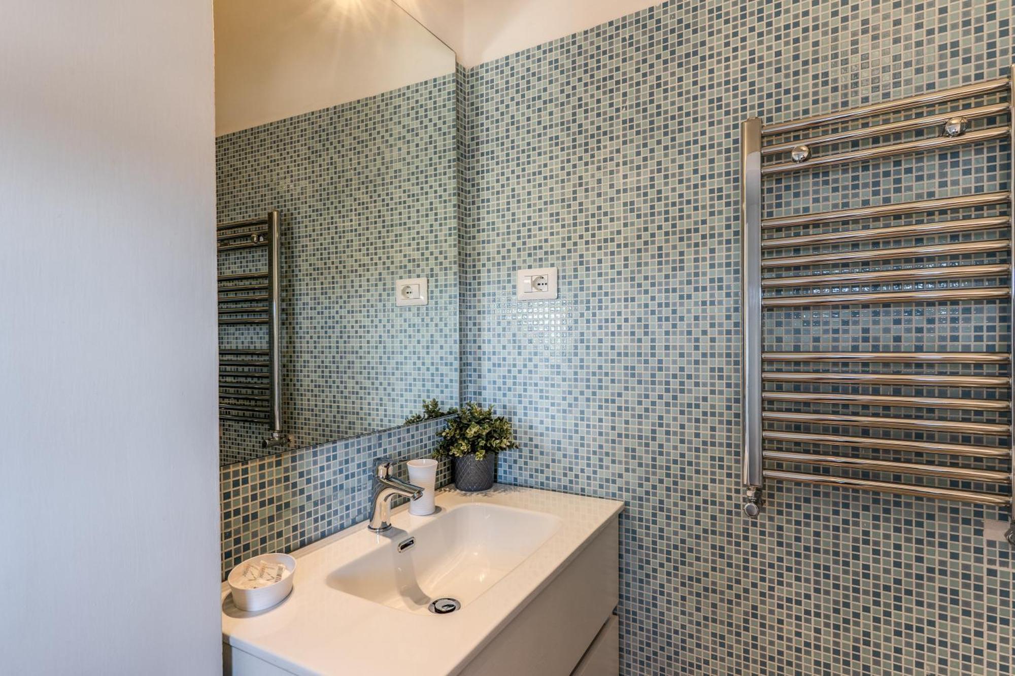 Attic With Terrace Spanish Steps Exclusive Apartment Rome